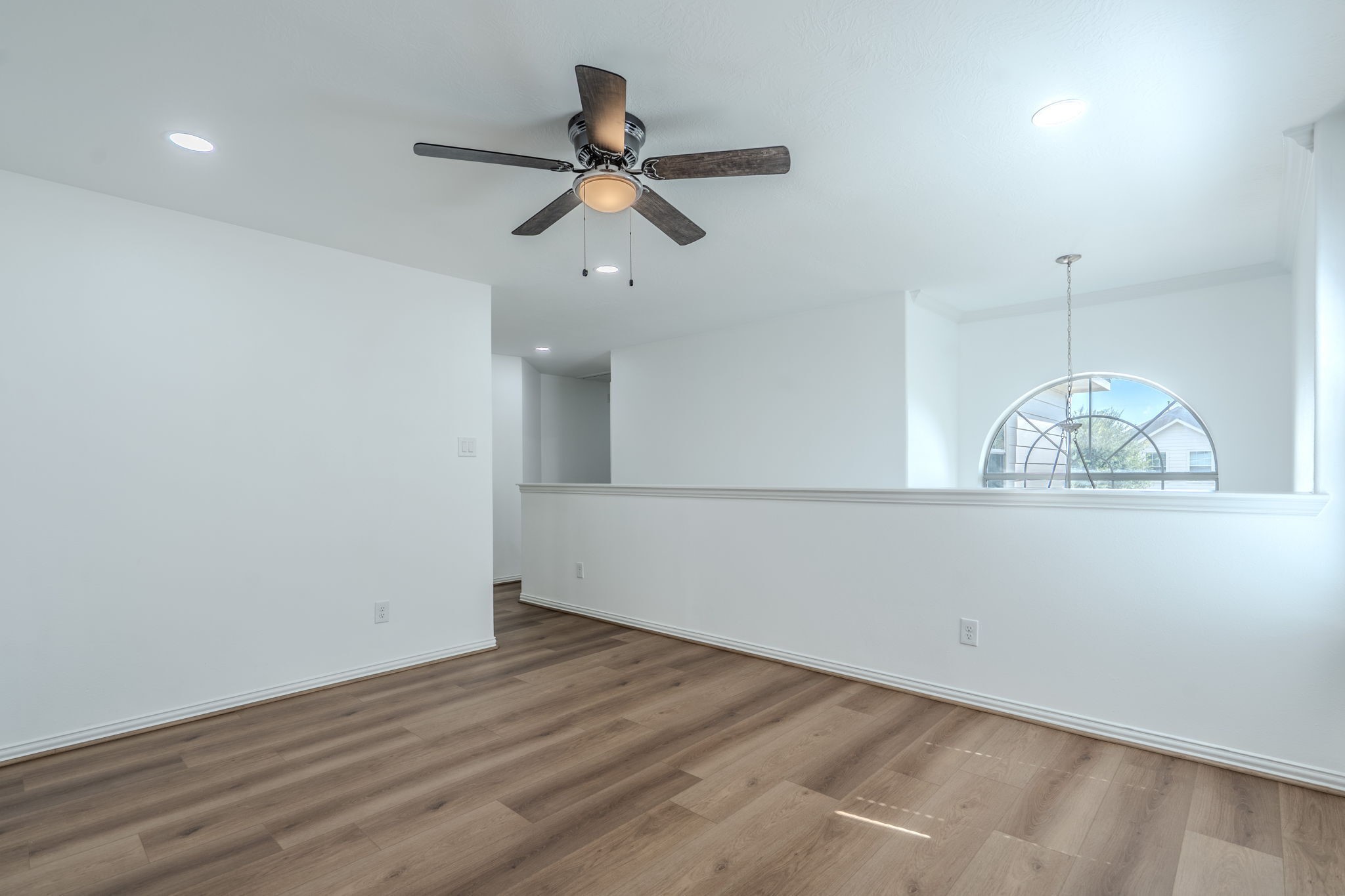 2811 Chaplin Place Drive Property Photo 5