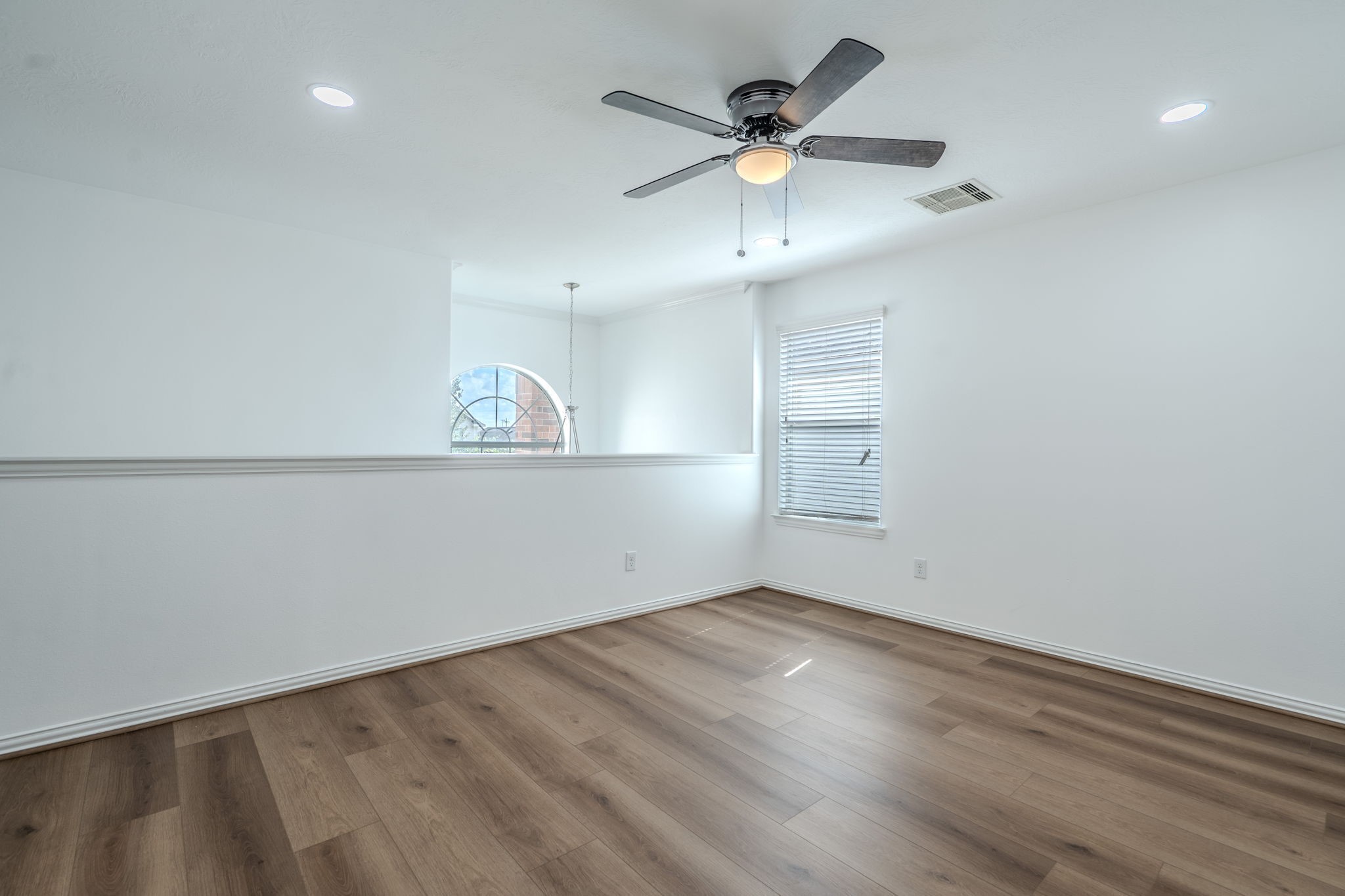 2811 Chaplin Place Drive Property Photo 6