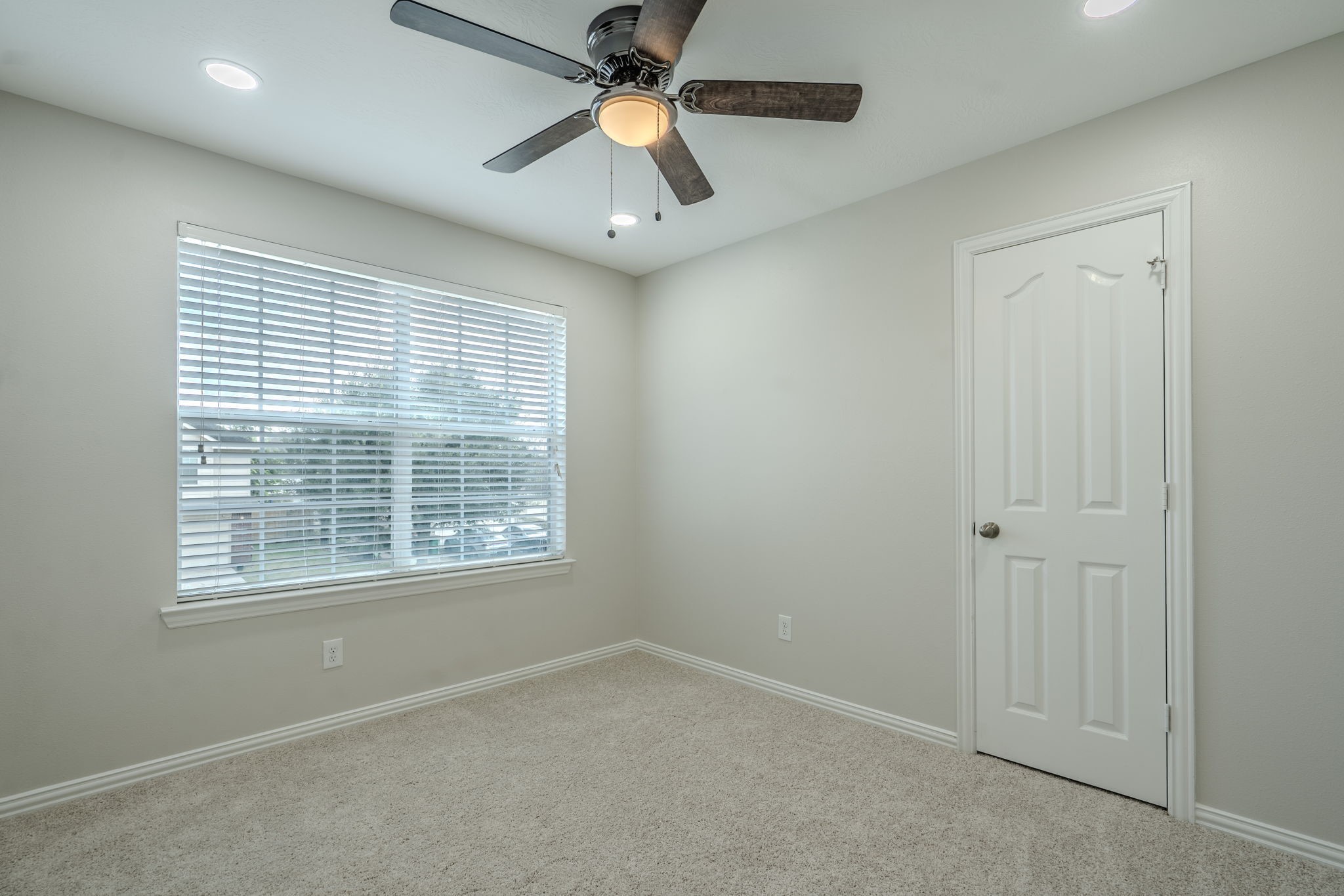 2811 Chaplin Place Drive Property Photo 18