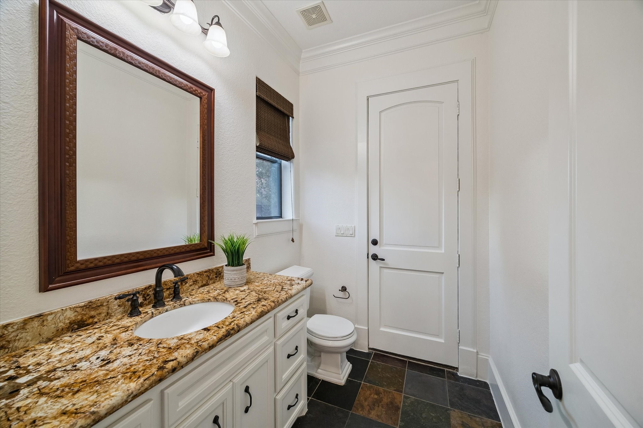 8730 Winningham Lane Property Photo 17