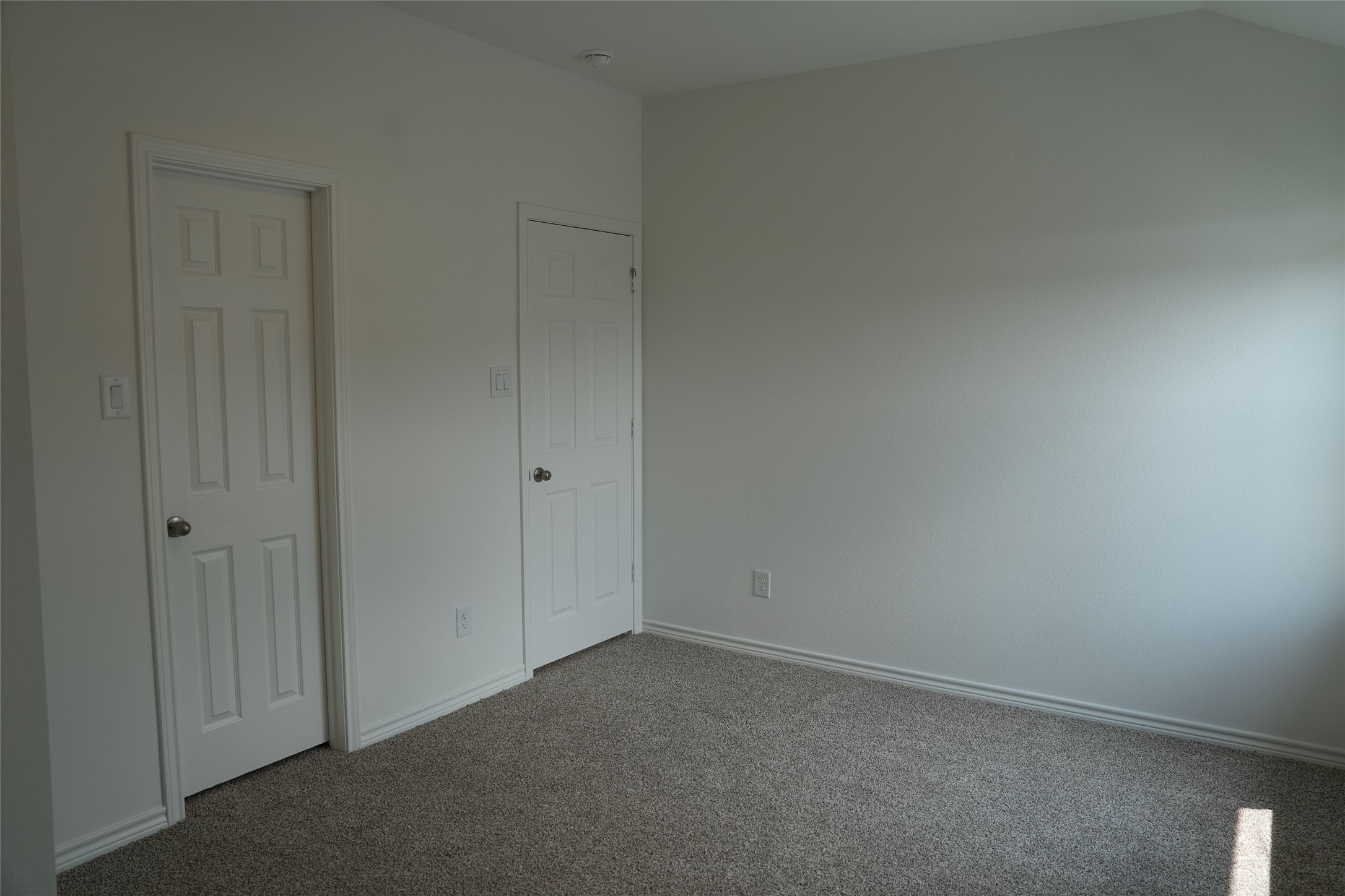 400 Cedar Chase Court Property Photo 20
