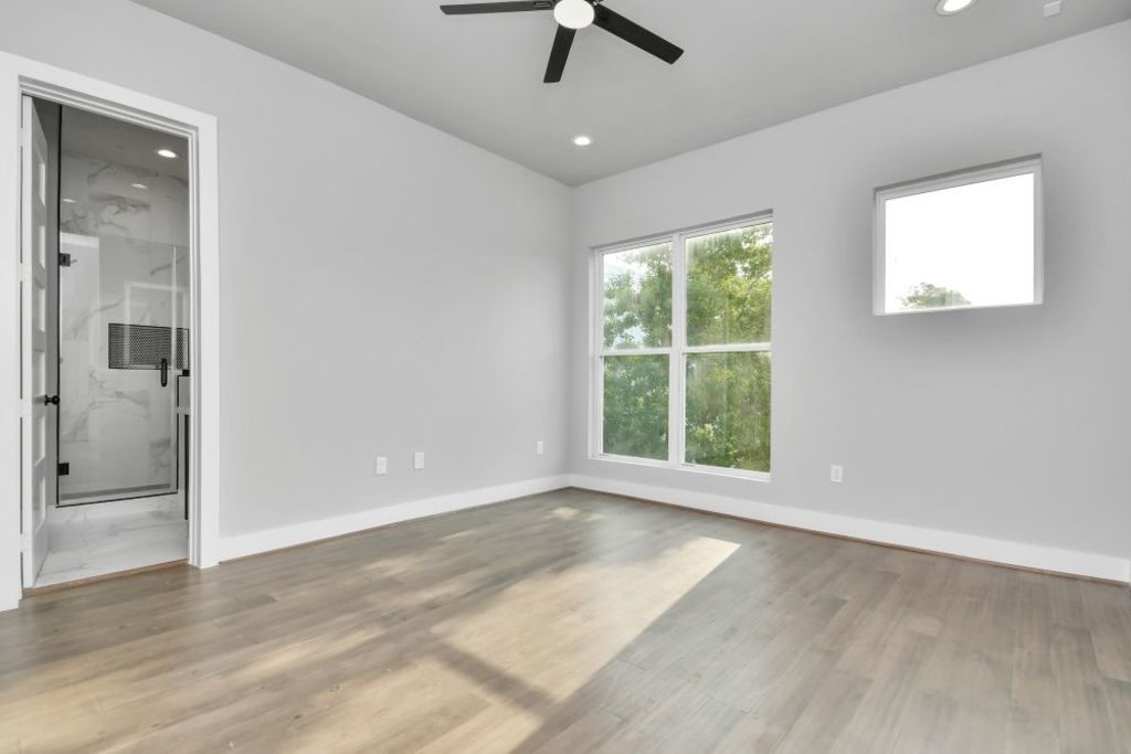 1320 Eberhard Street Property Photo 30