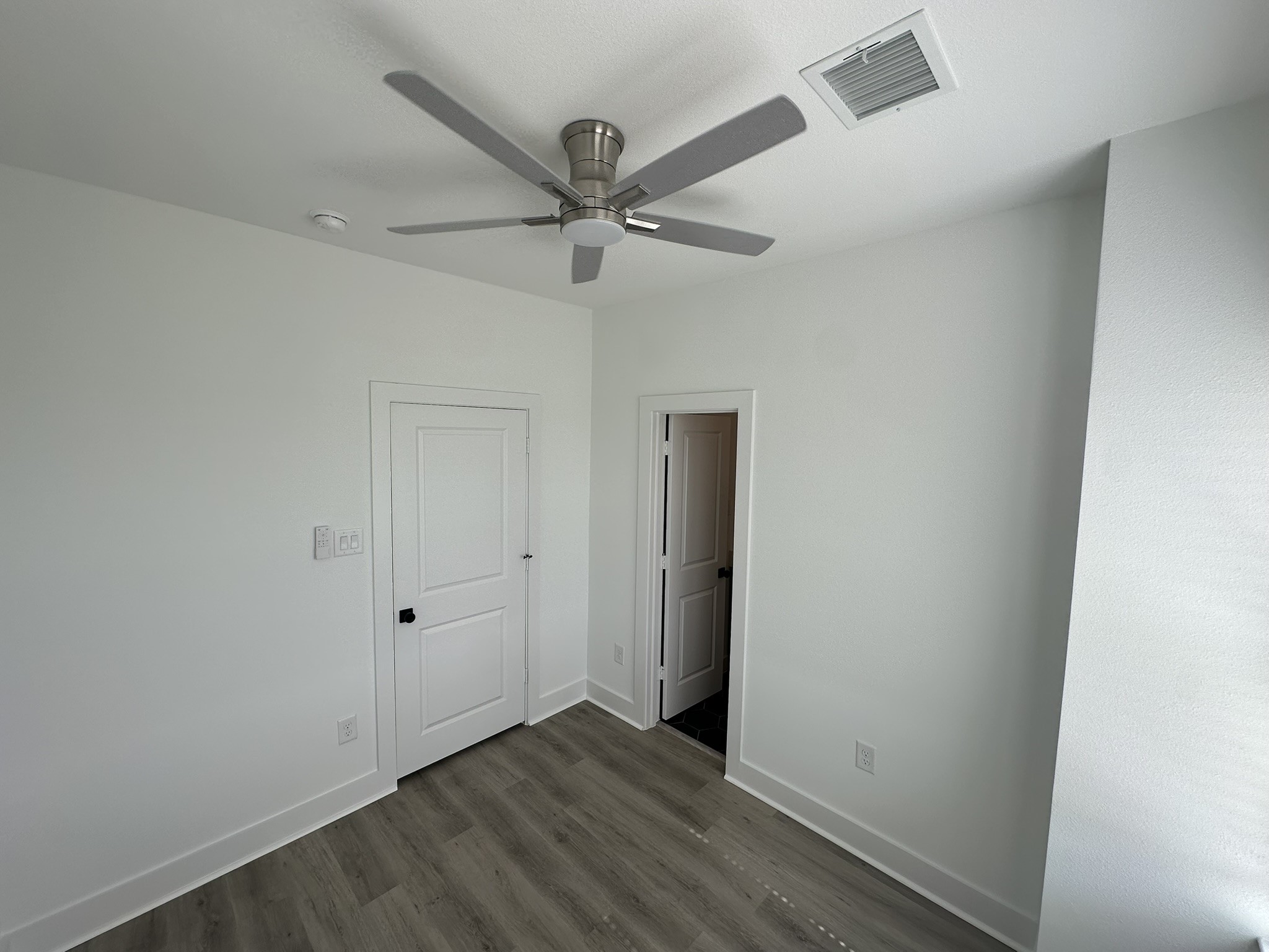 3251 Sauce Pan Way B Property Photo 6