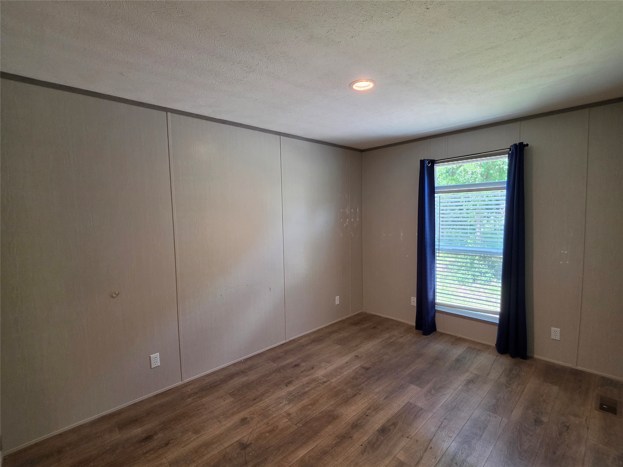 195 County Road 4675 Property Photo 12