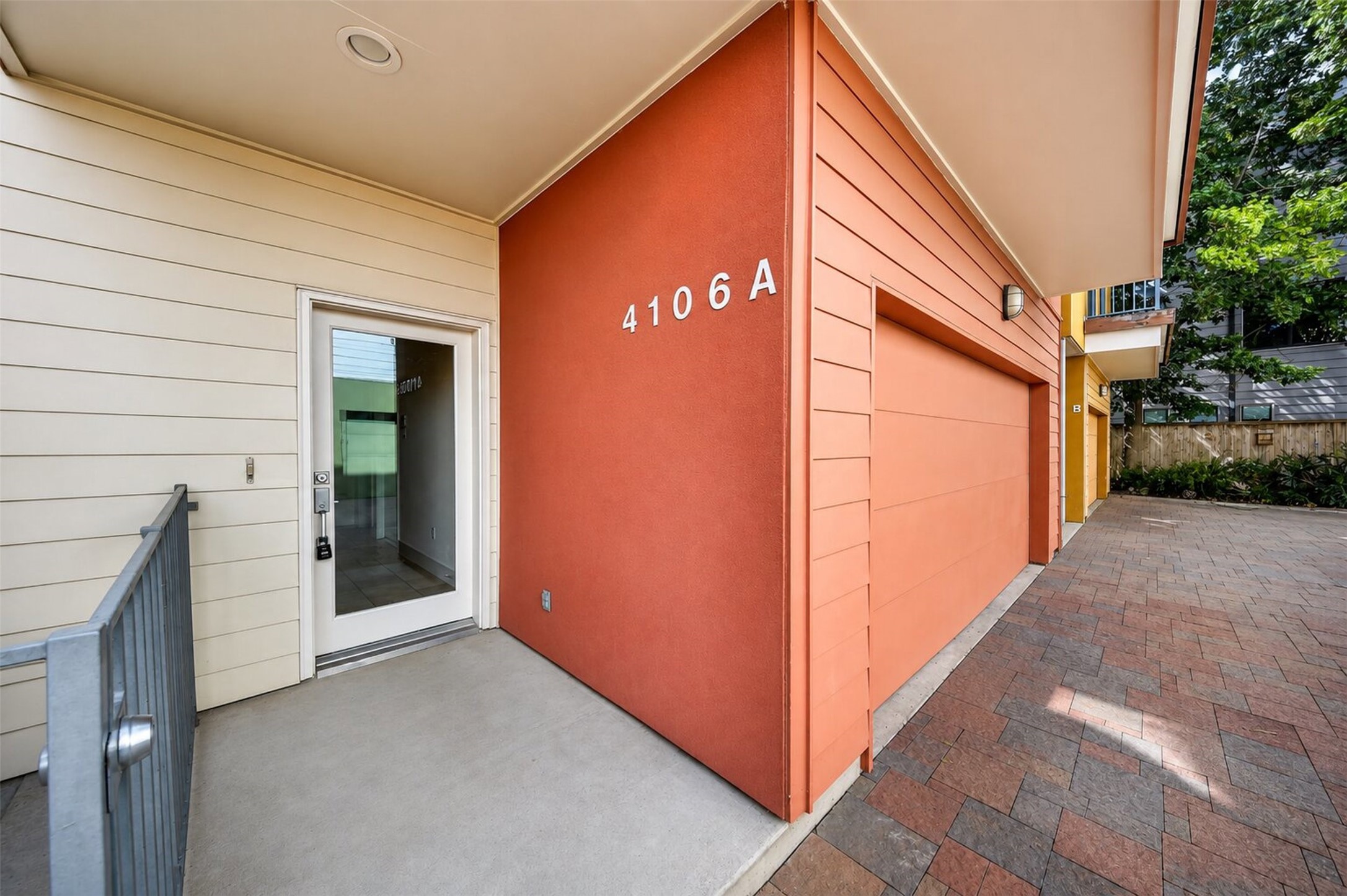4106 Spencer Street A Property Photo 3