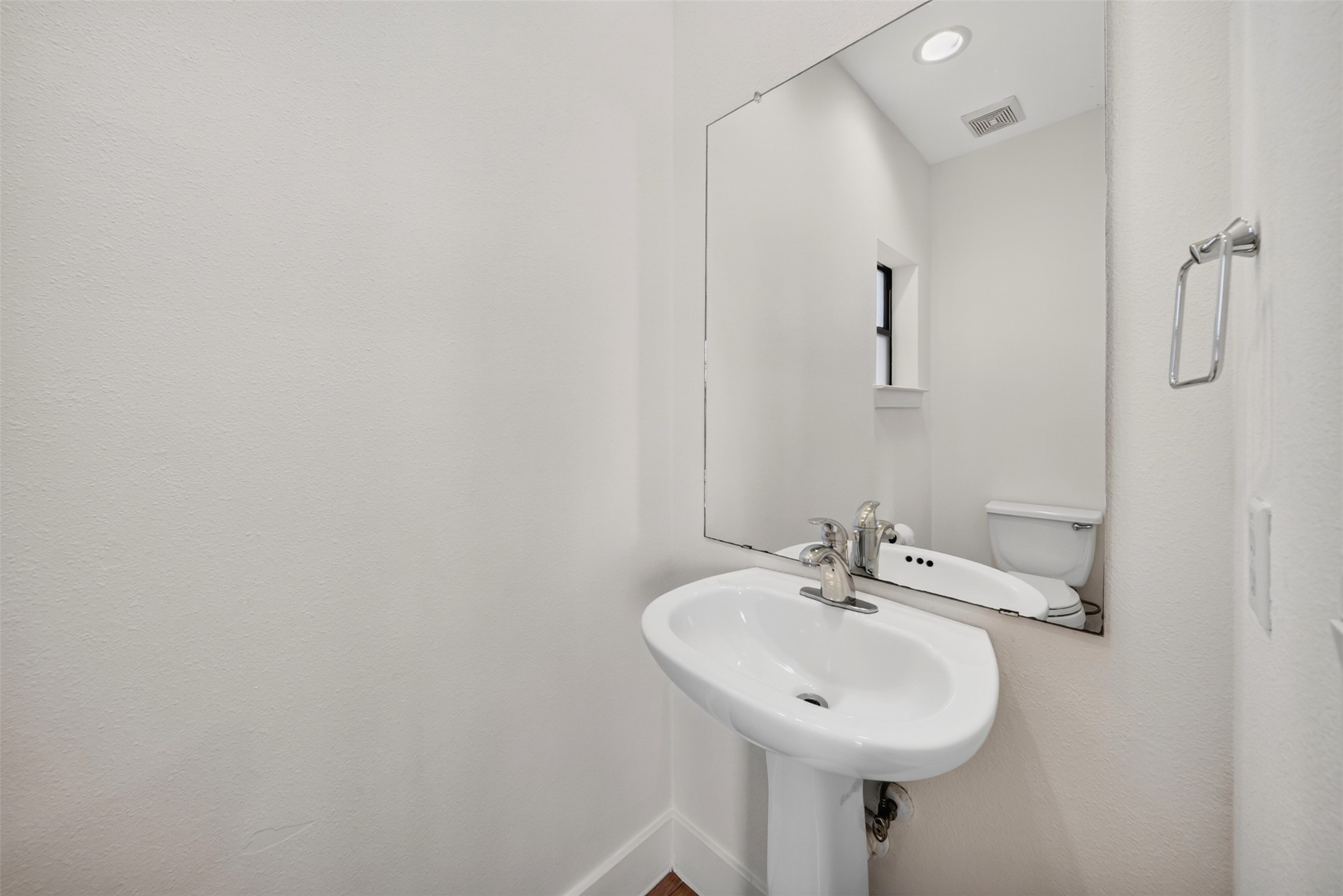 4106 Spencer Street A Property Photo 26
