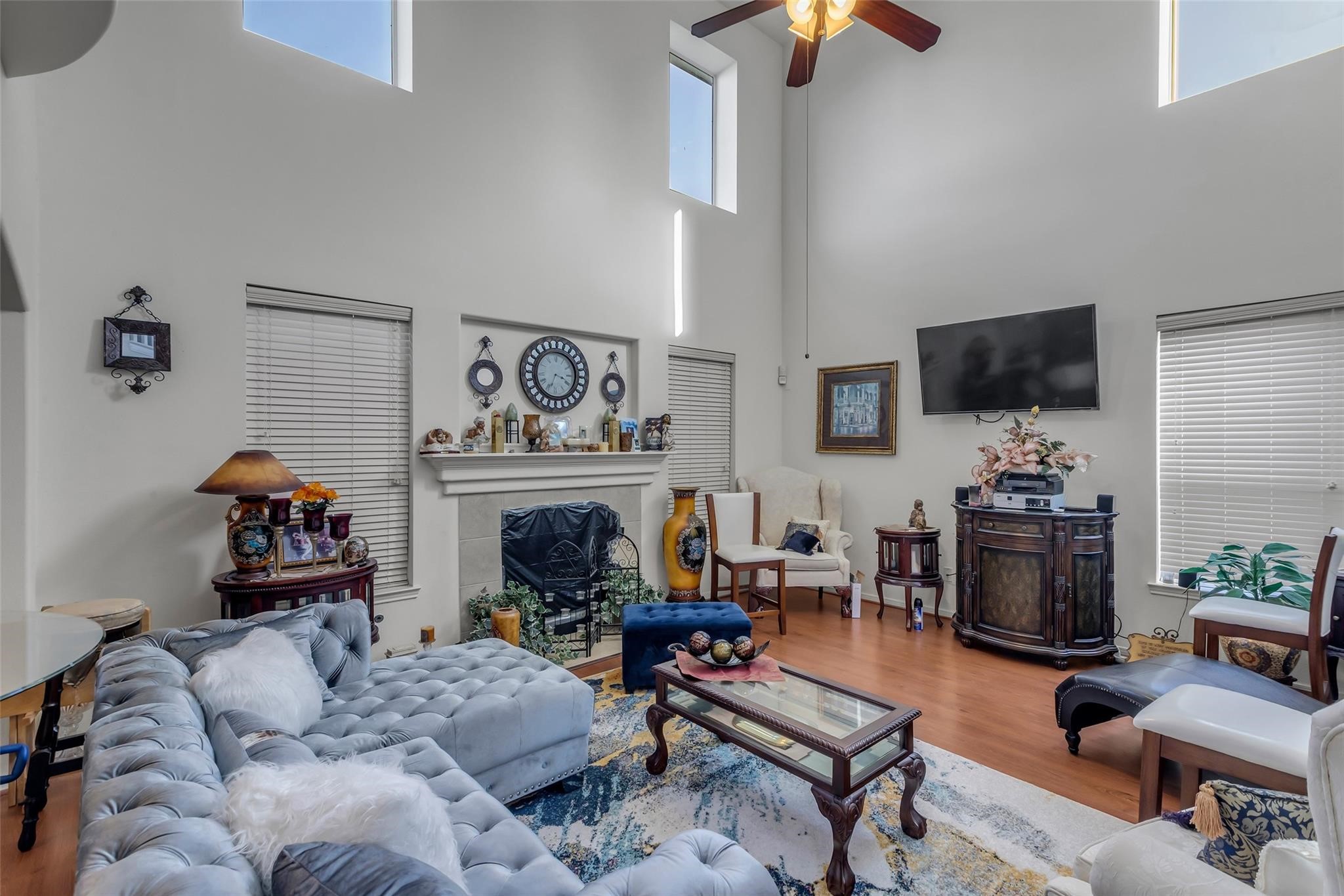 24639 Lakecrest Bend Drive Property Photo 2