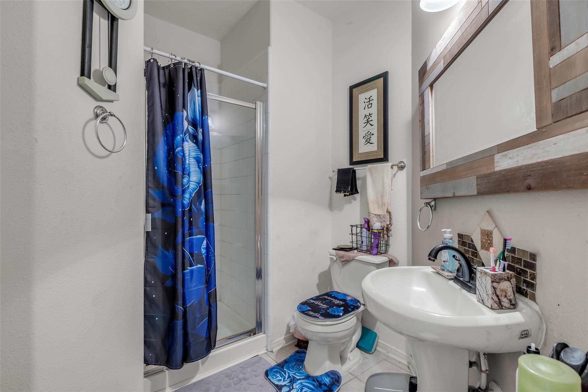 24639 Lakecrest Bend Drive Property Photo 14