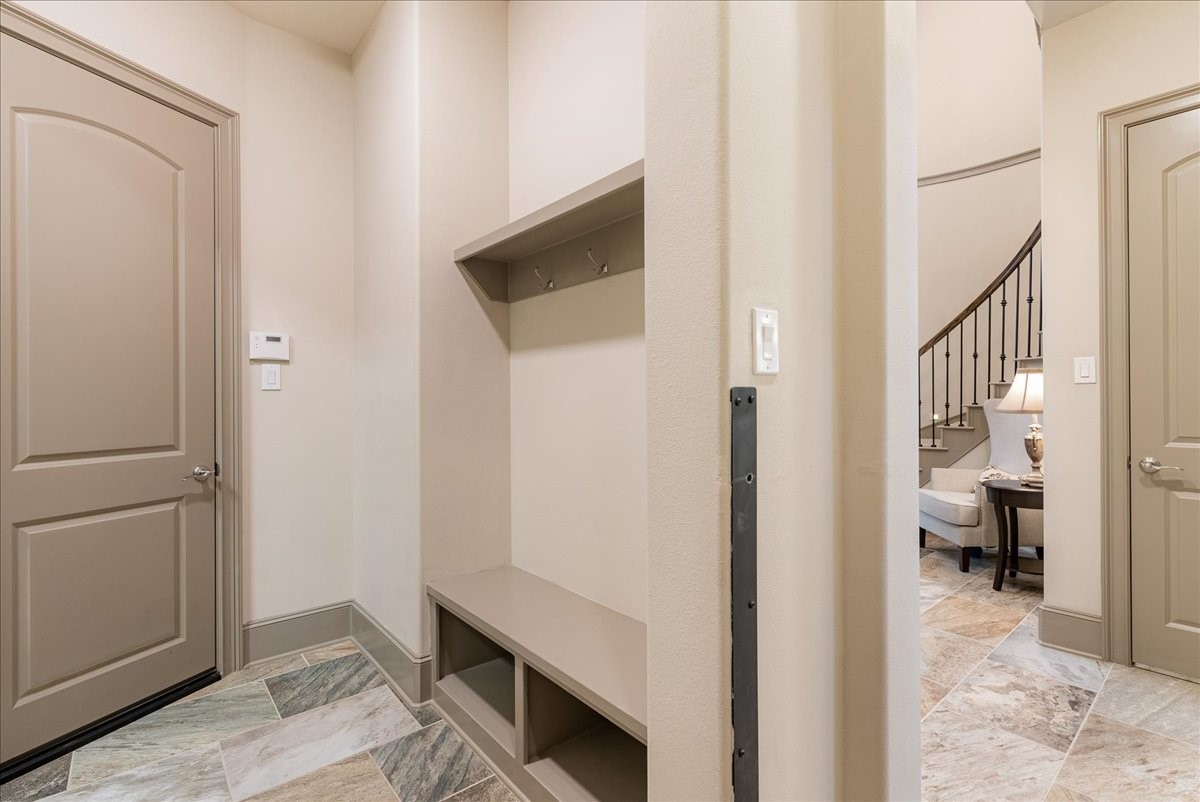 5501 Judalon Lane Property Photo 31