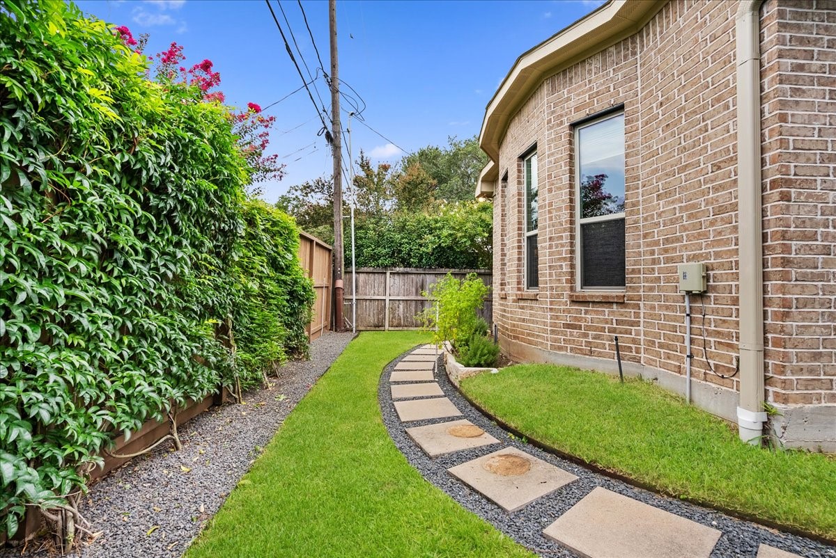 5501 Judalon Lane Property Photo 41