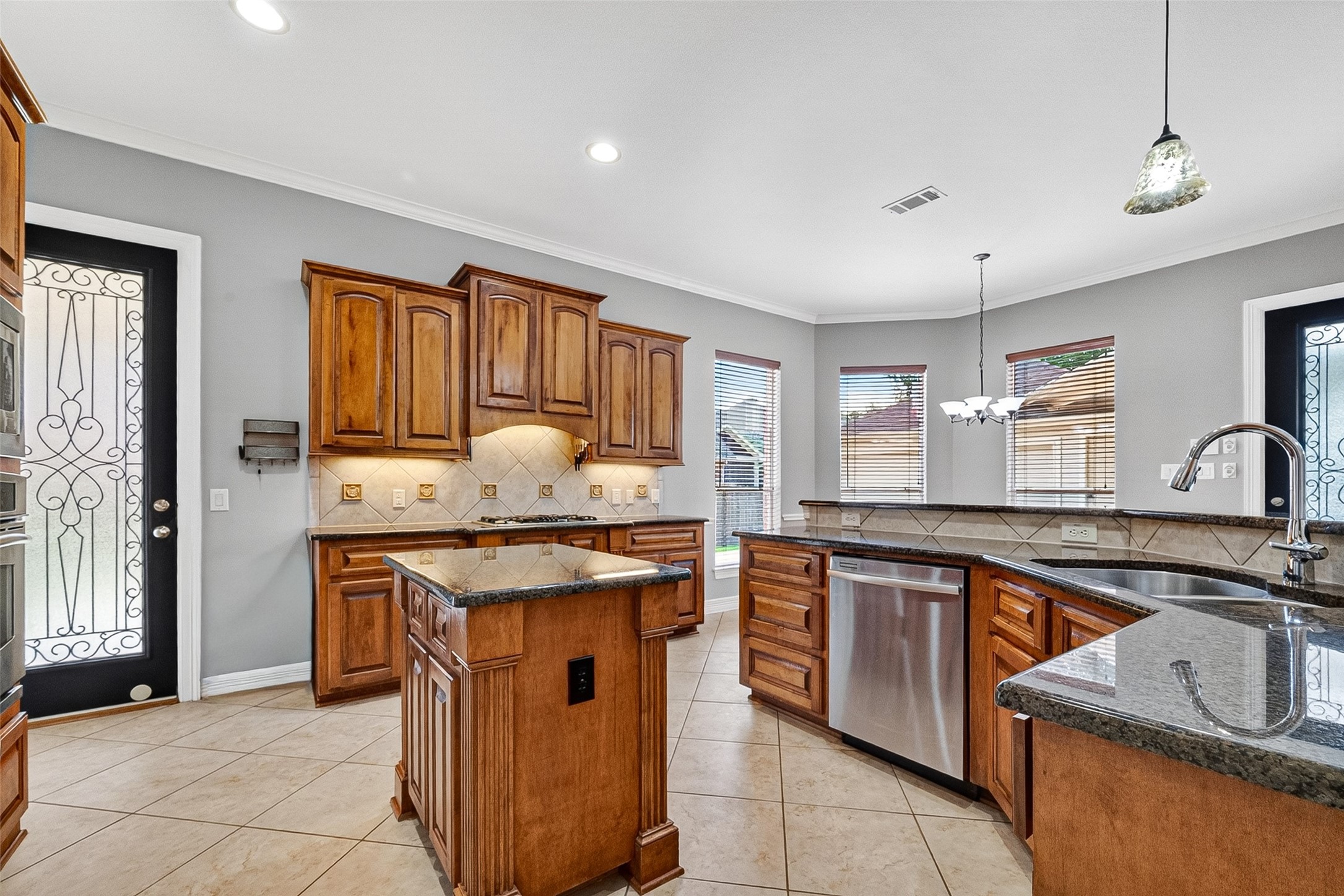 3102 Purple Finch Property Photo 14