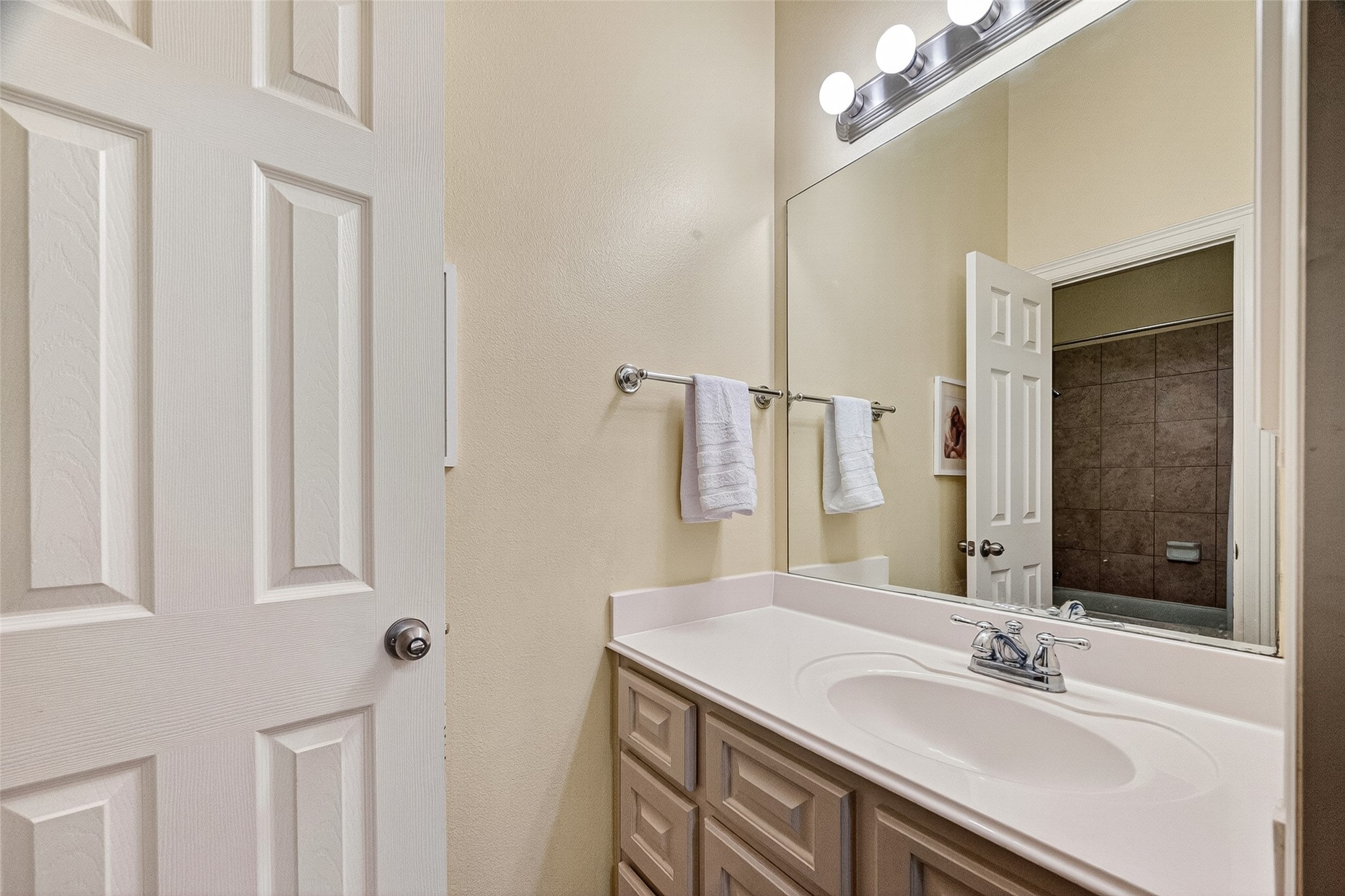 3102 Purple Finch Property Photo 28