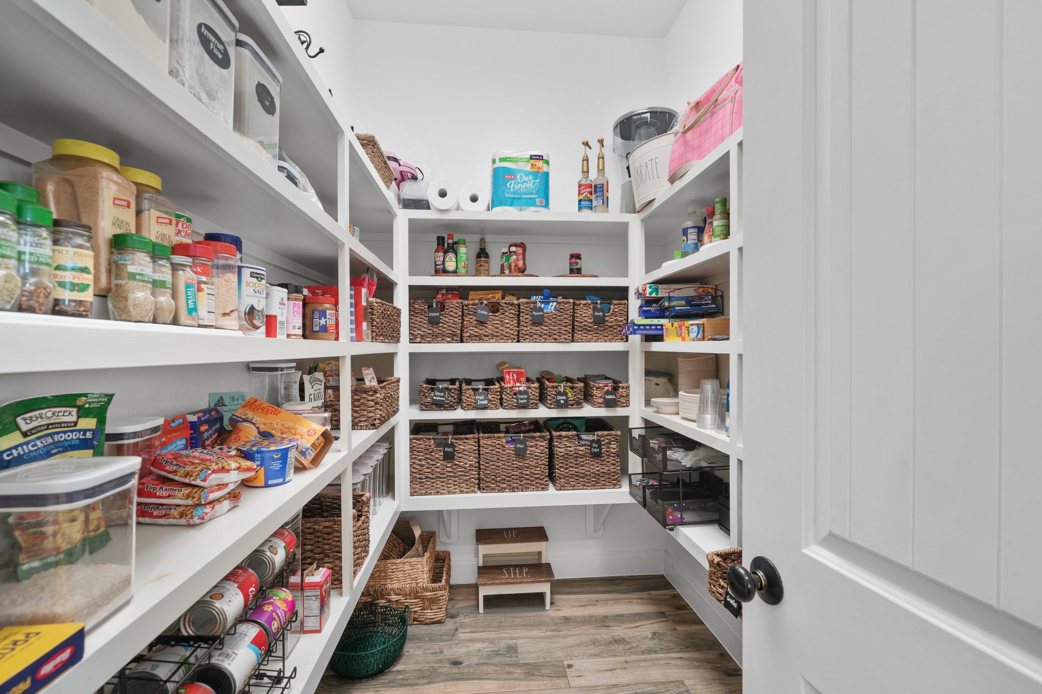 8441 Fairchild Road Property Photo 17
