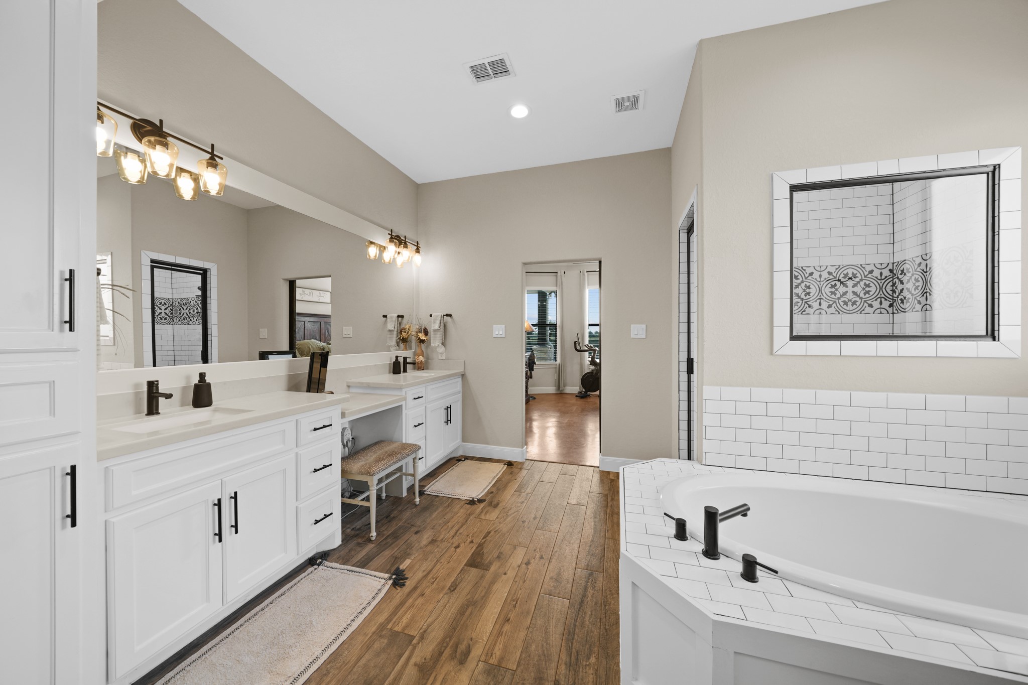 8441 Fairchild Road Property Photo 22
