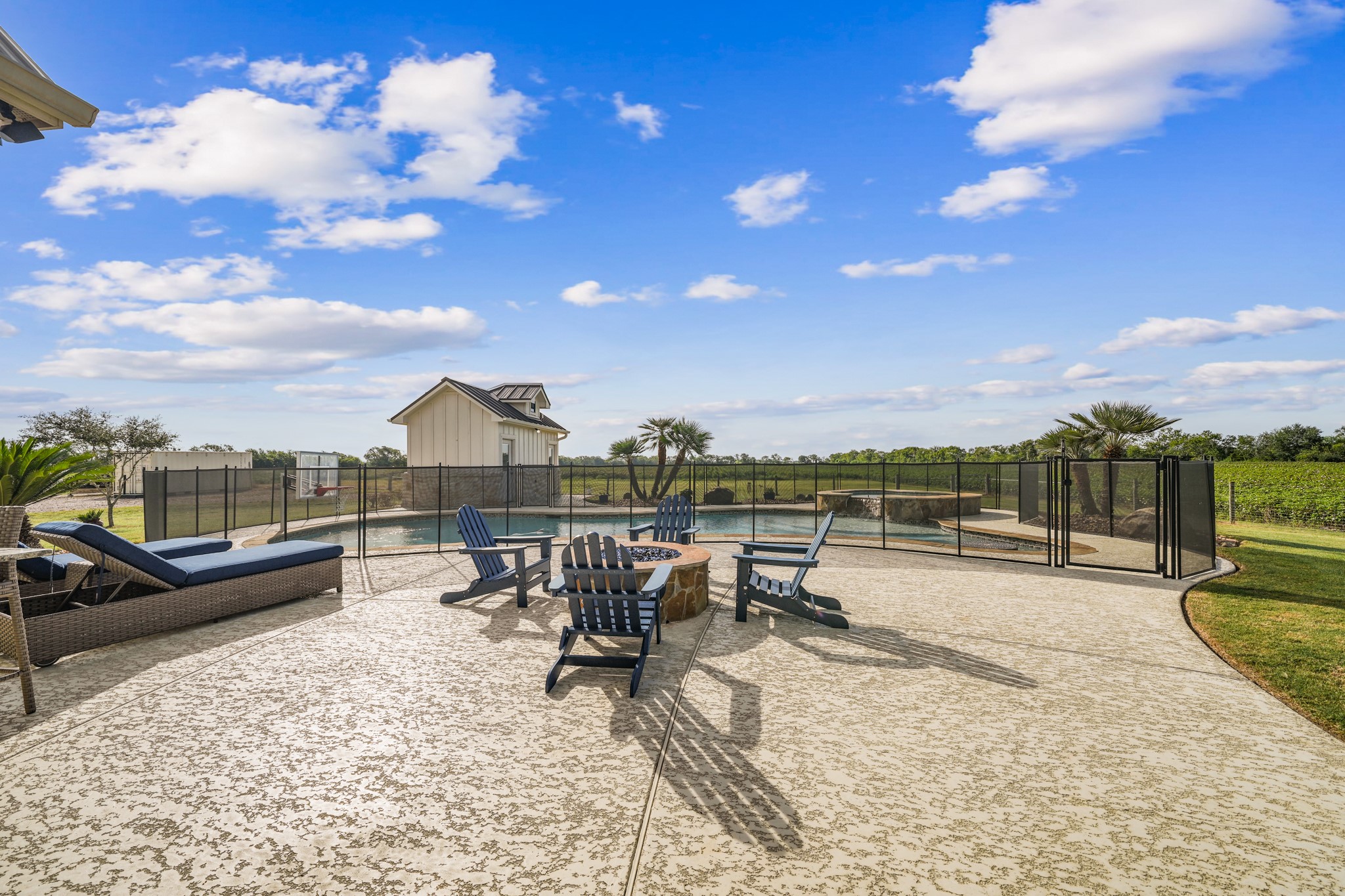 8441 Fairchild Road Property Photo 42