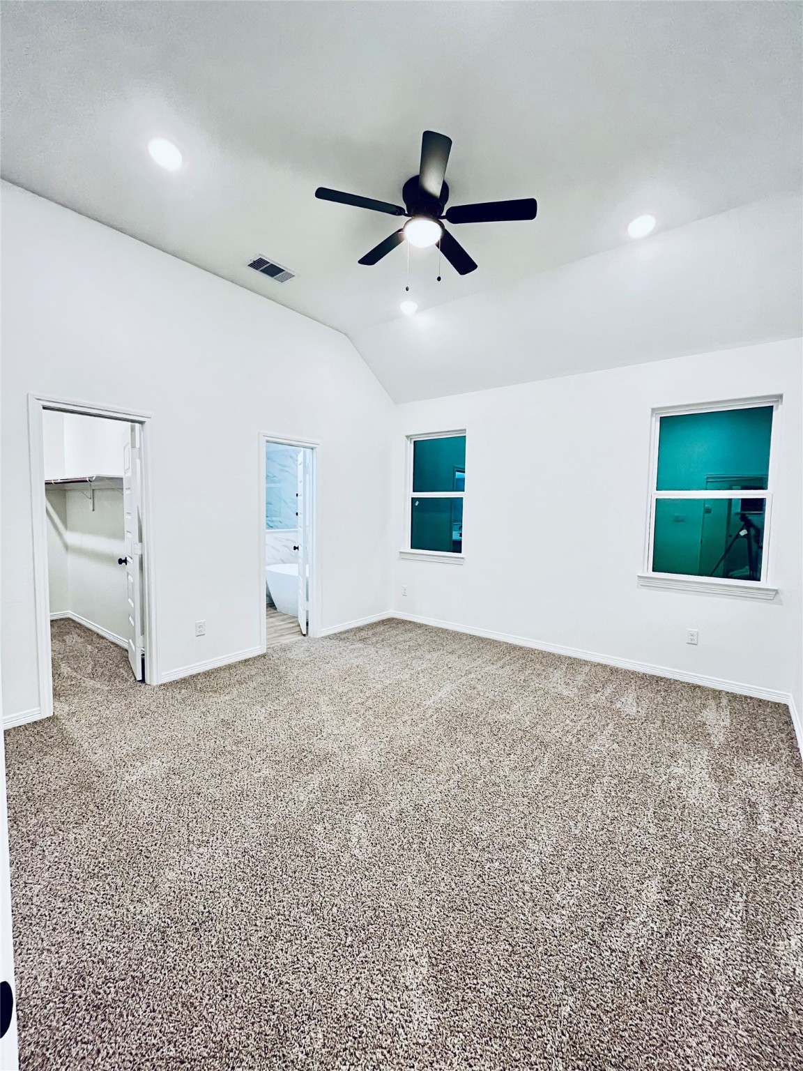 24994 Armagh Street Property Photo 8
