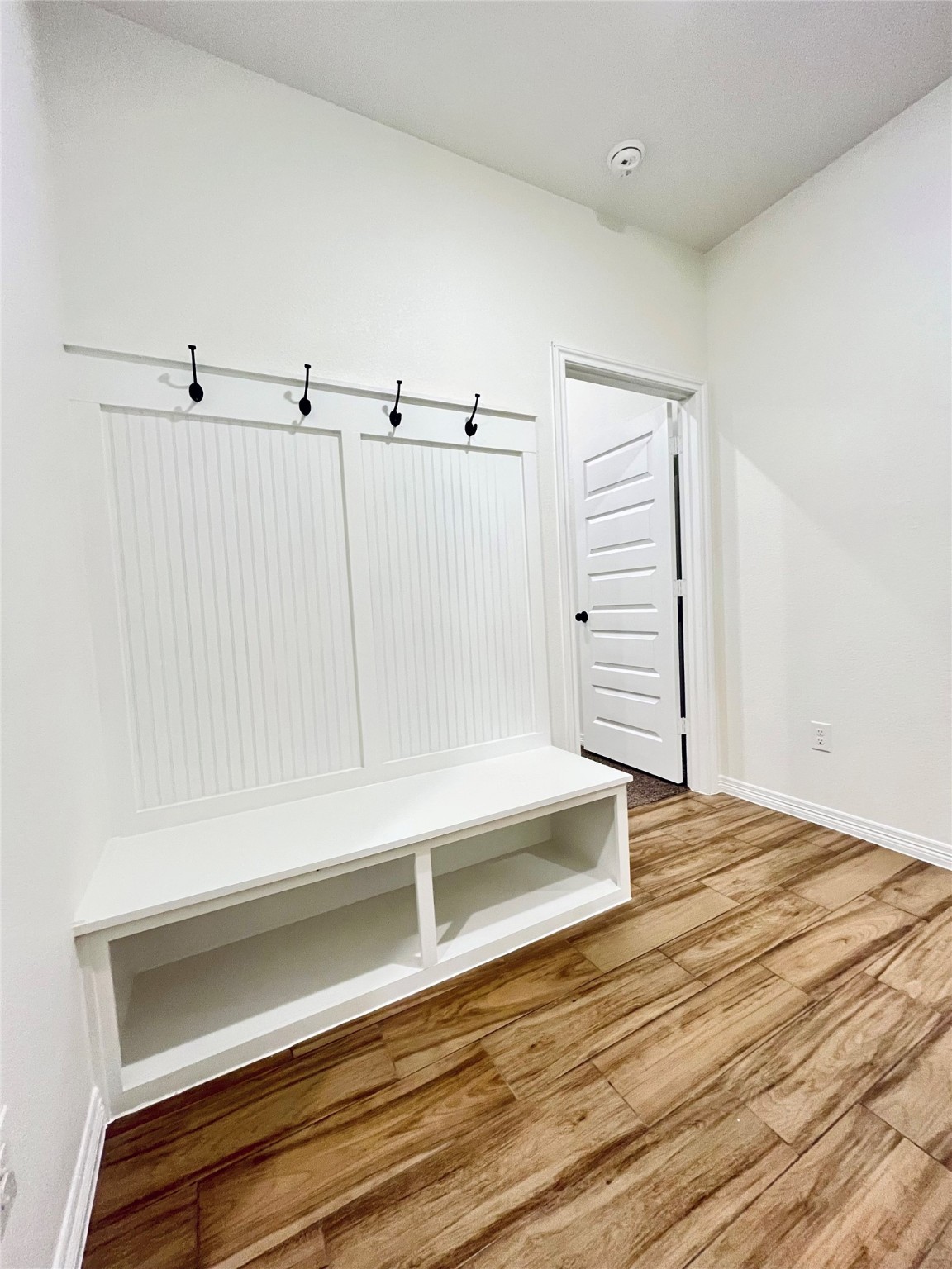 24994 Armagh Street Property Photo 13