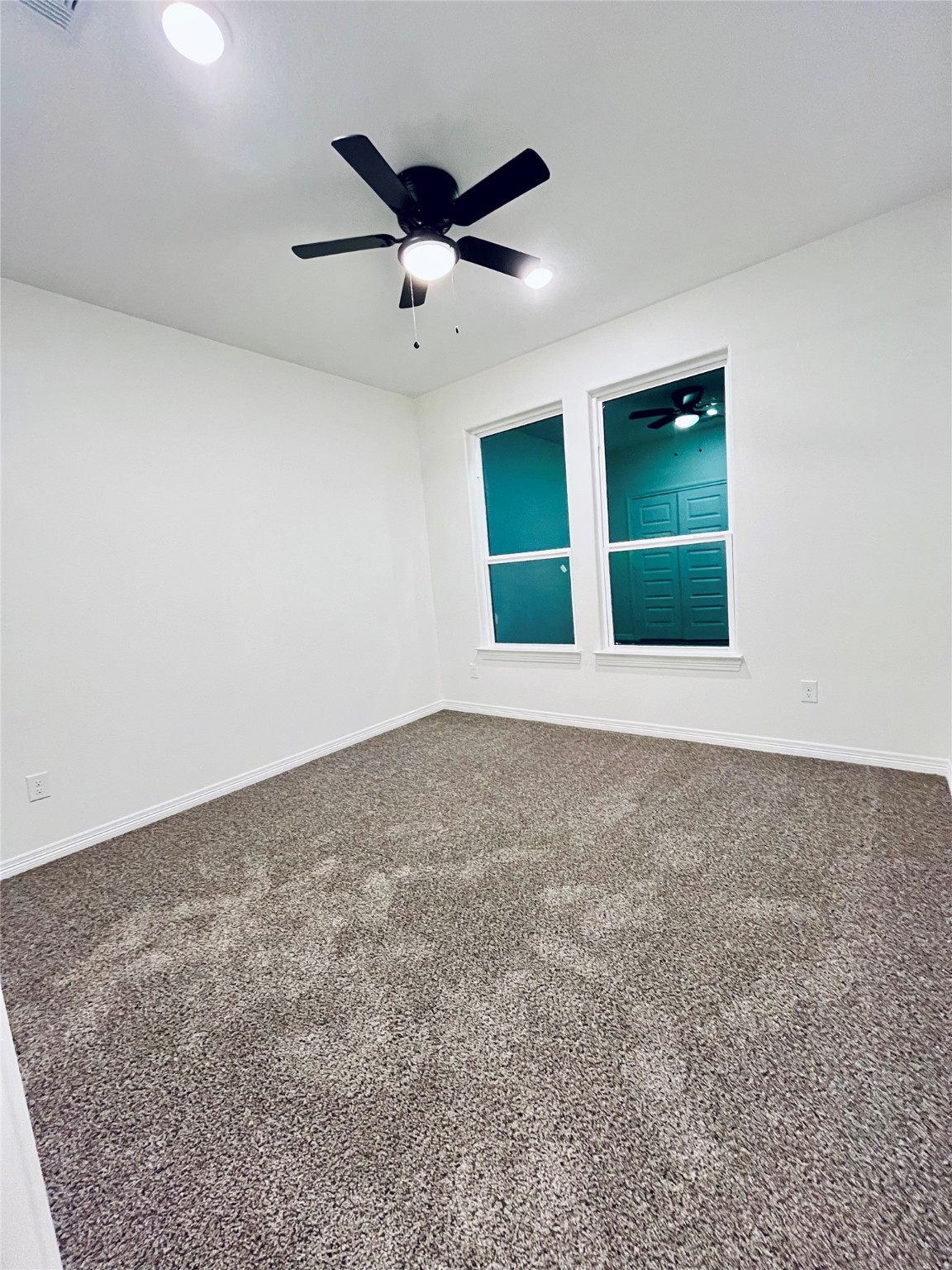 24994 Armagh Street Property Photo 14