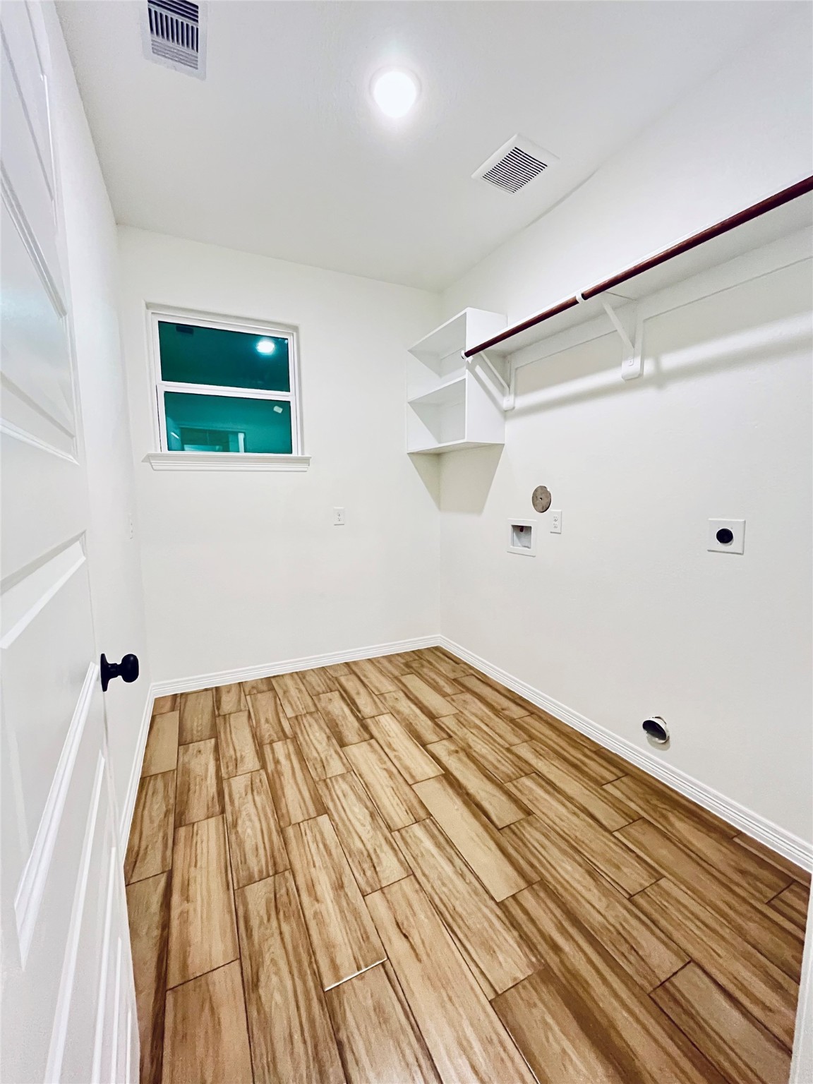 24994 Armagh Street Property Photo 17