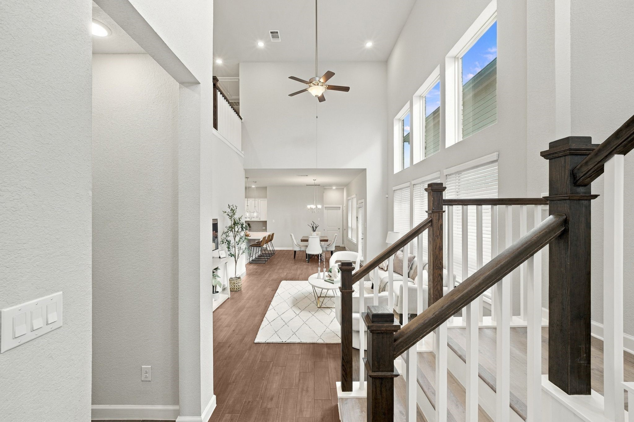 27022 Brighton Valley Way Sw Property Photo 6