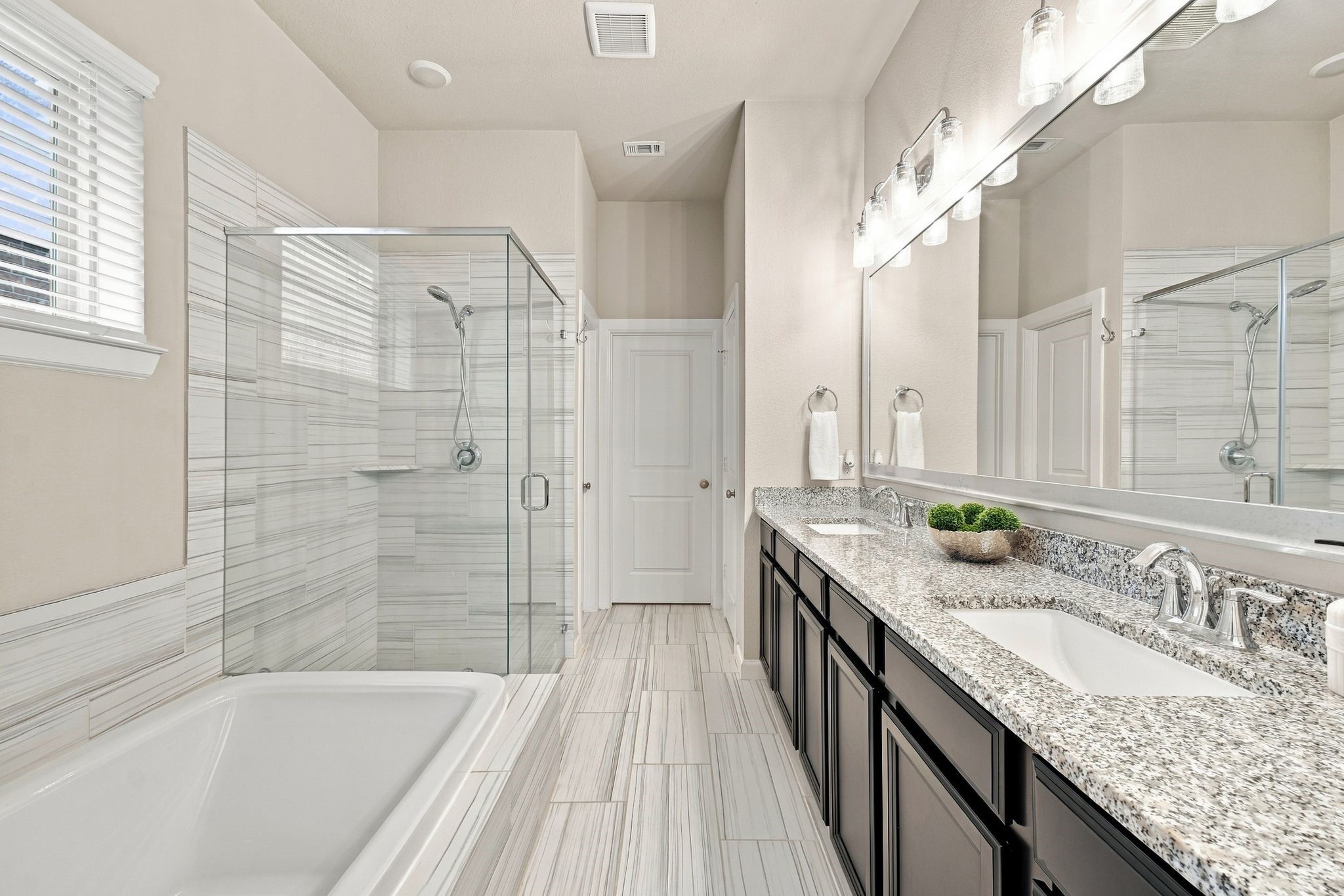 27022 Brighton Valley Way Sw Property Photo 22