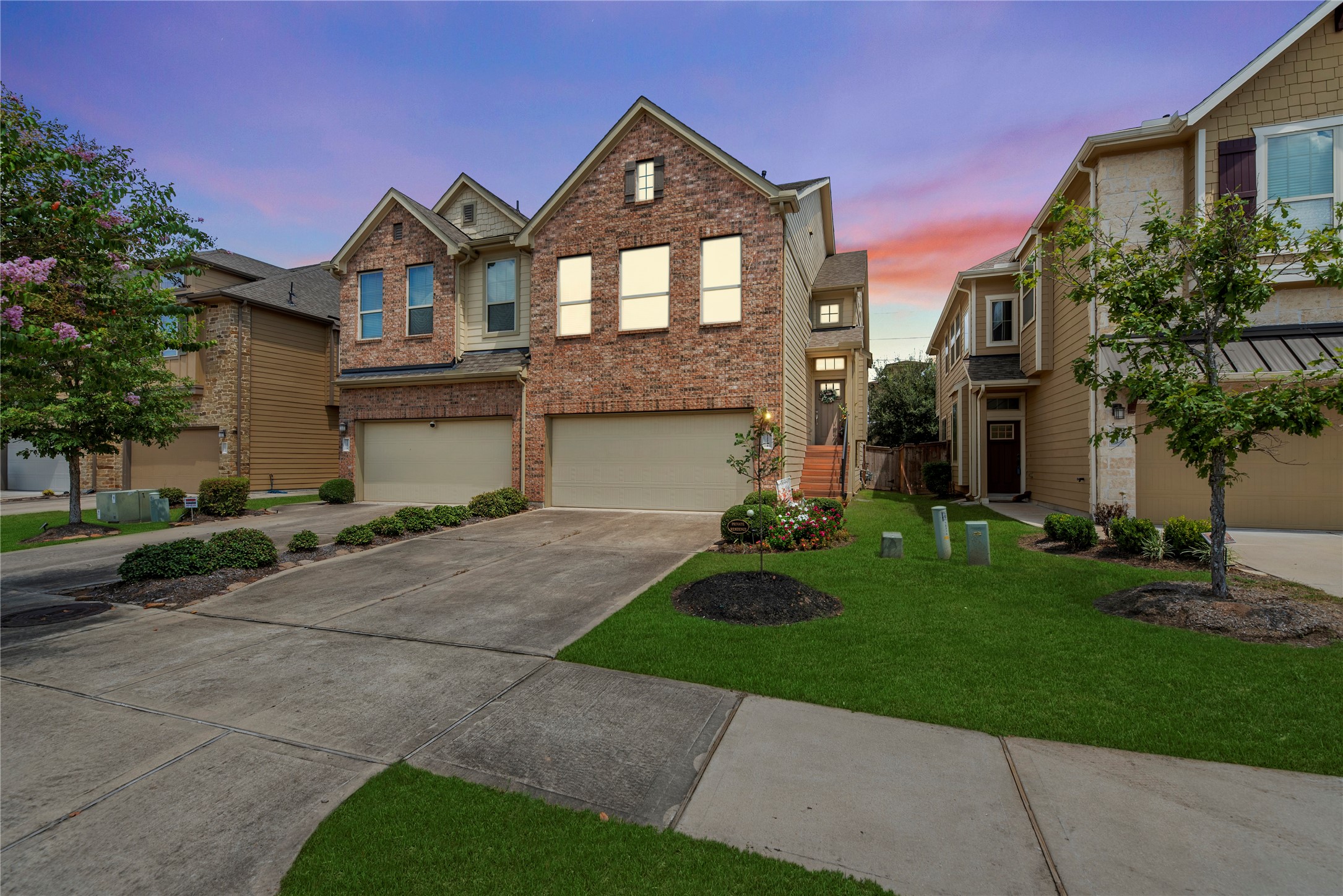 12214 La Strada Street Property Photo 2
