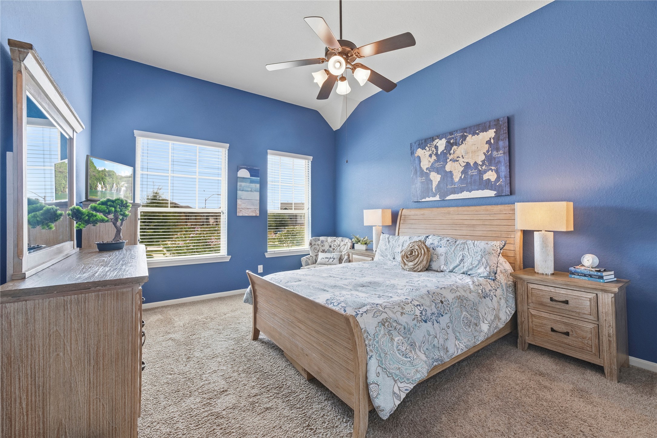 12214 La Strada Street Property Photo 4