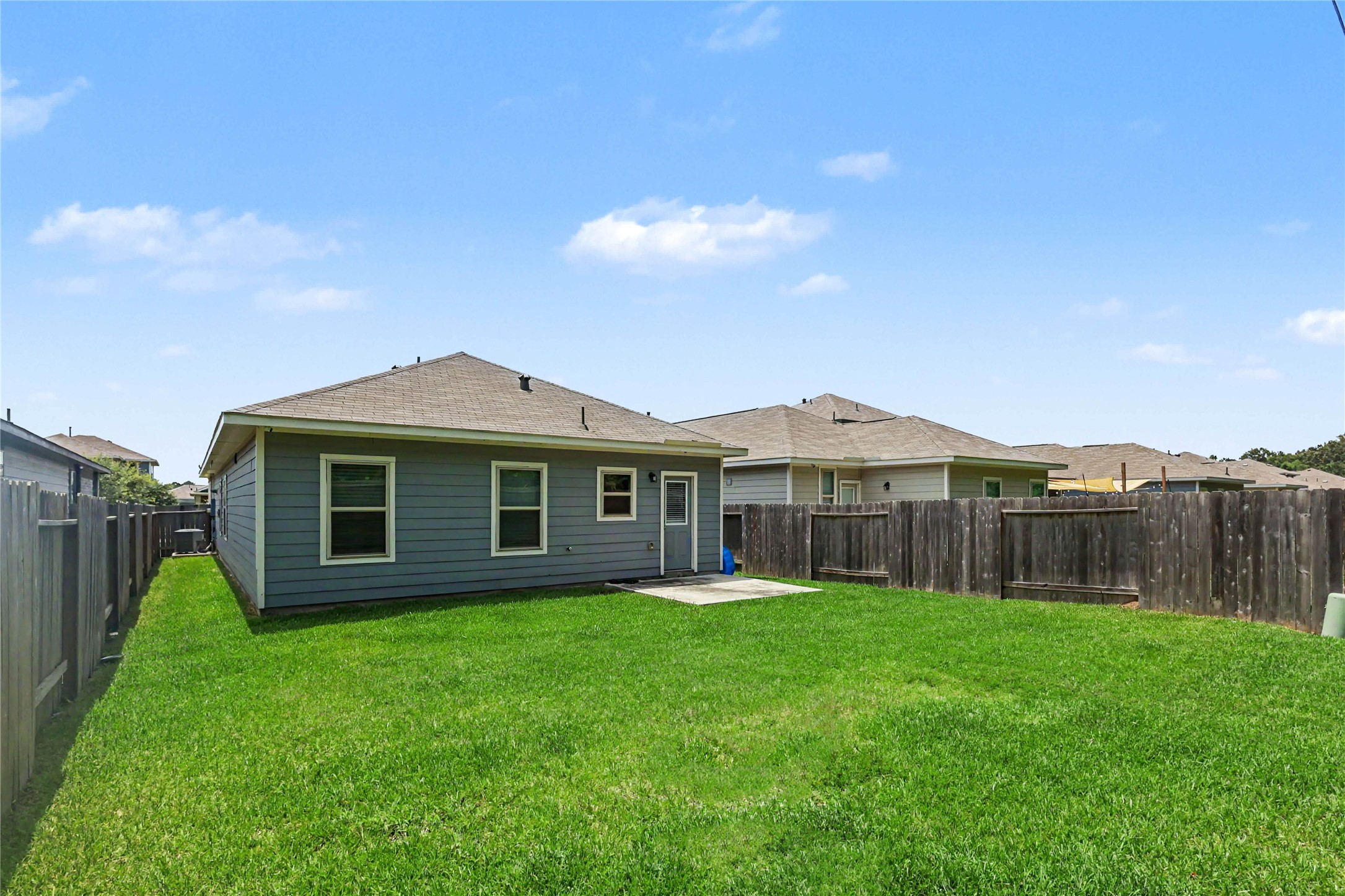 24718 Russet Bluff Trail Property Photo 11