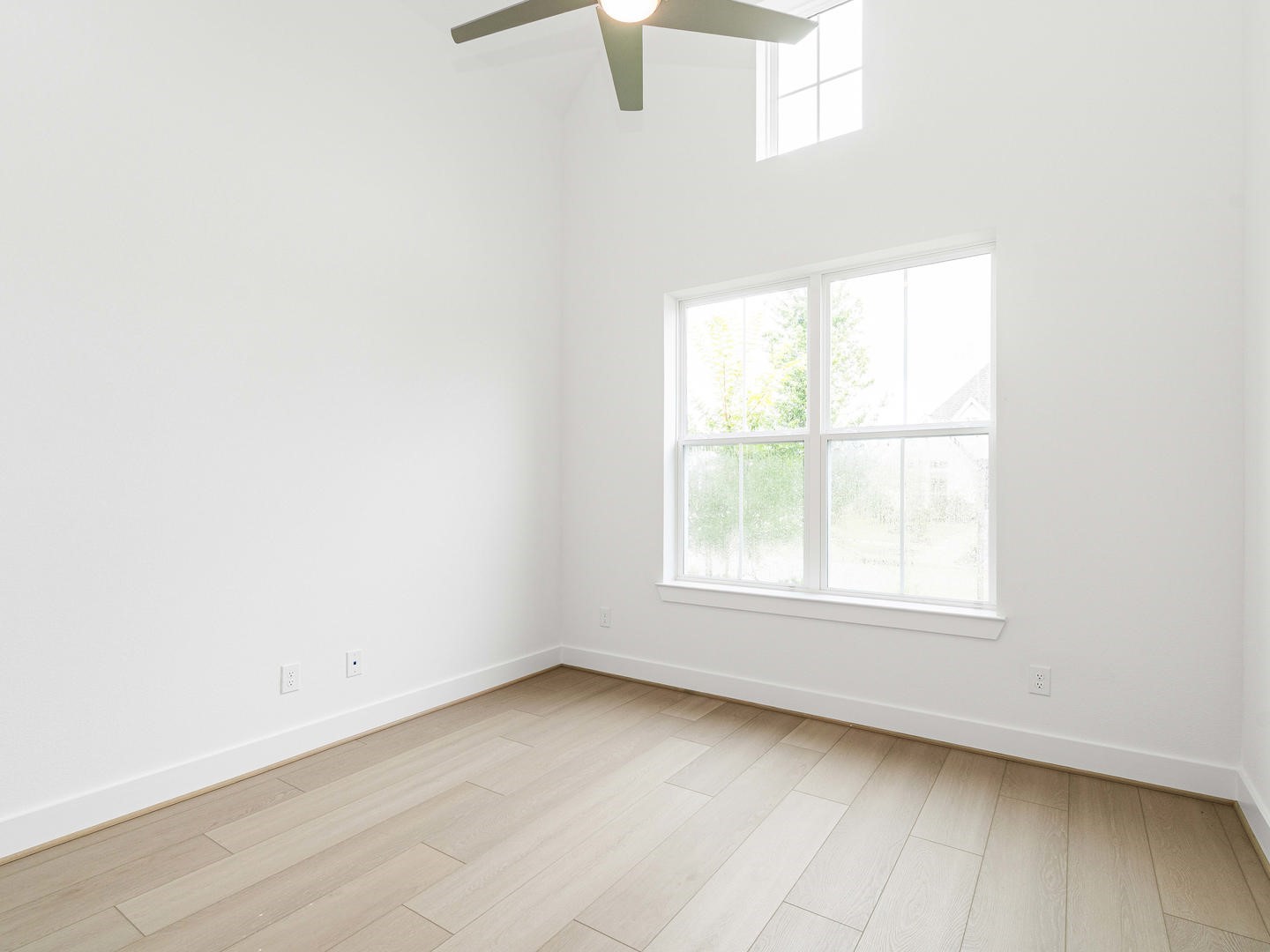 10743 Verdant Hill Property Photo 30