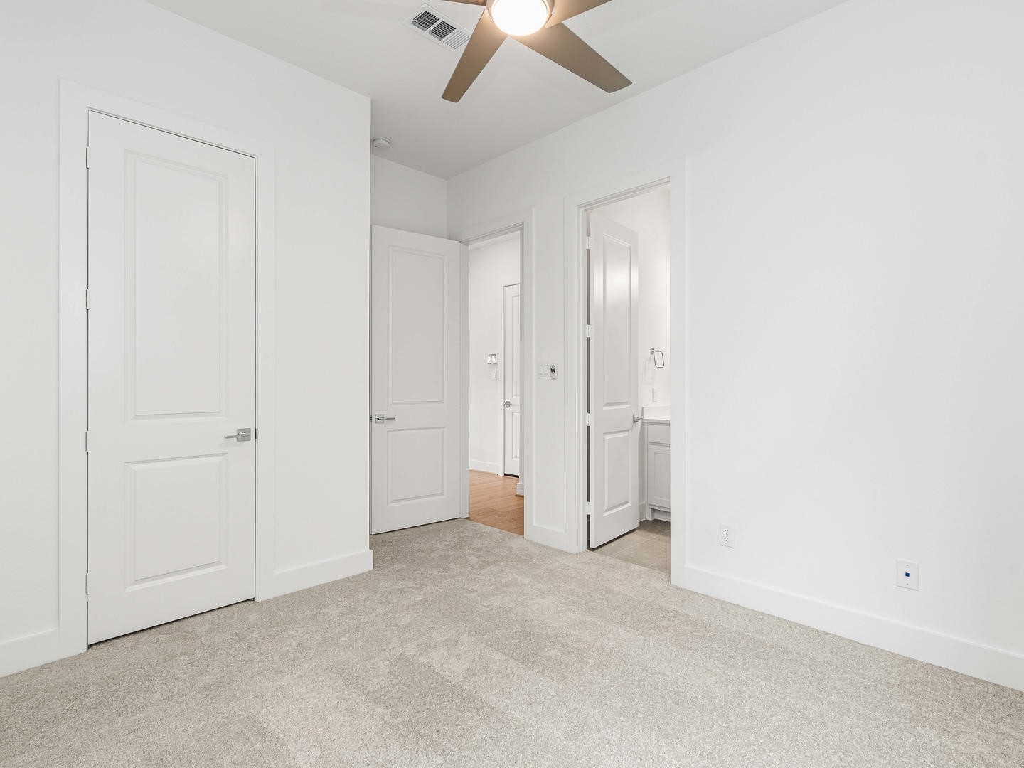 10743 Verdant Hill Property Photo 31