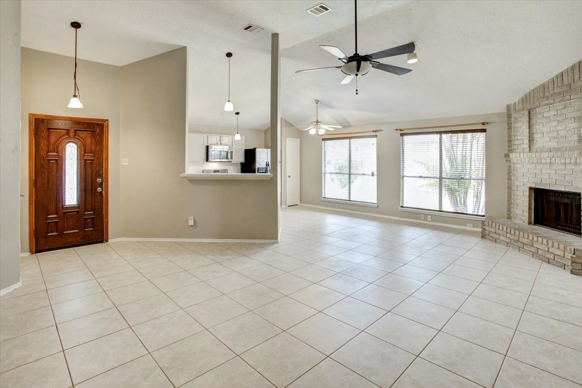 21506 Bluebonnet Meadow Lane Property Photo 2