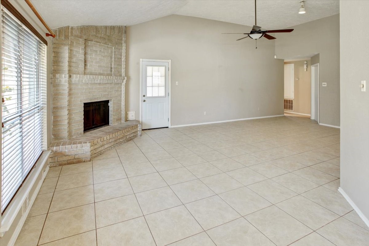 21506 Bluebonnet Meadow Lane Property Photo 4