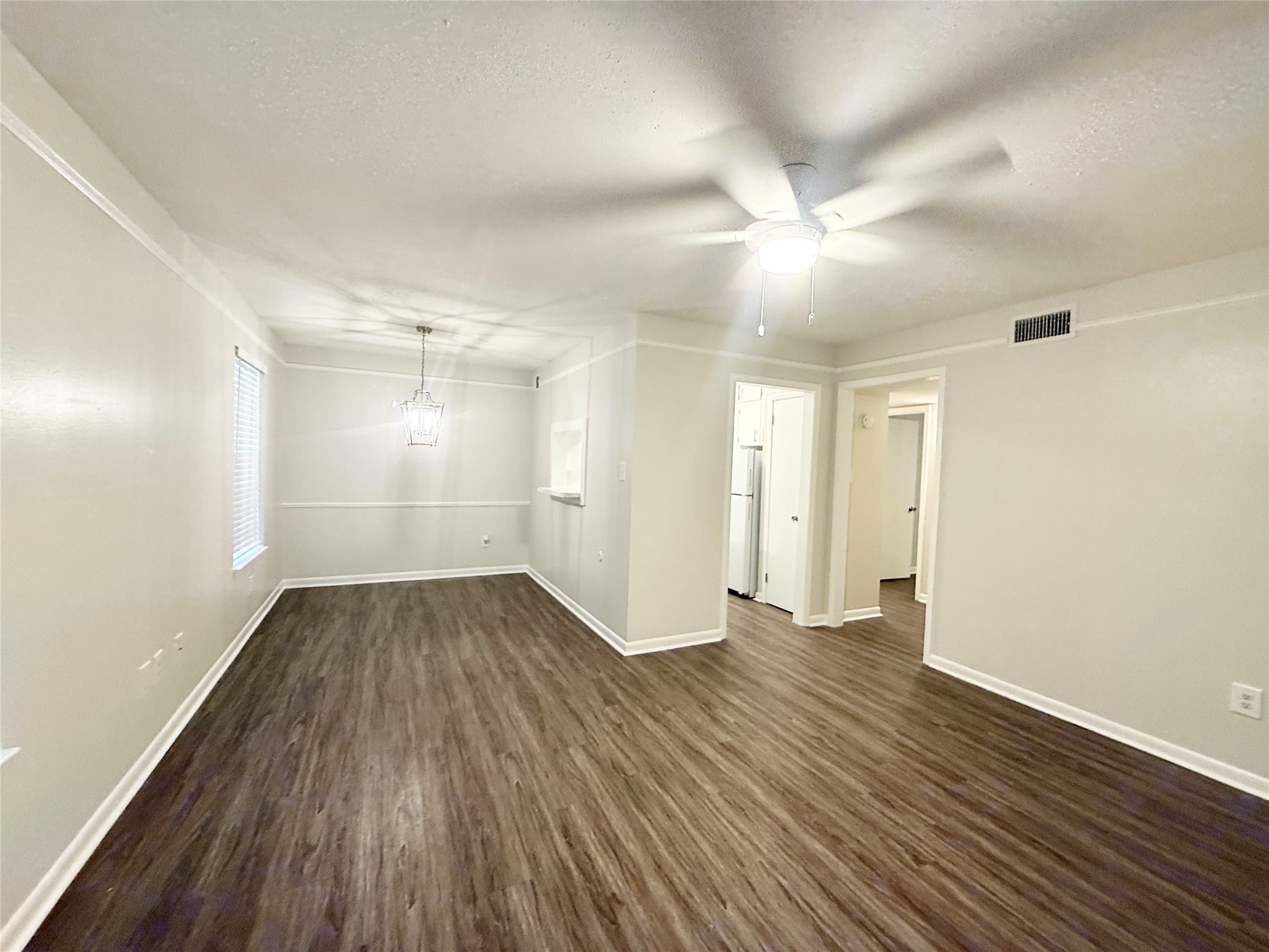 500 Willow Drive C6 Property Photo 2