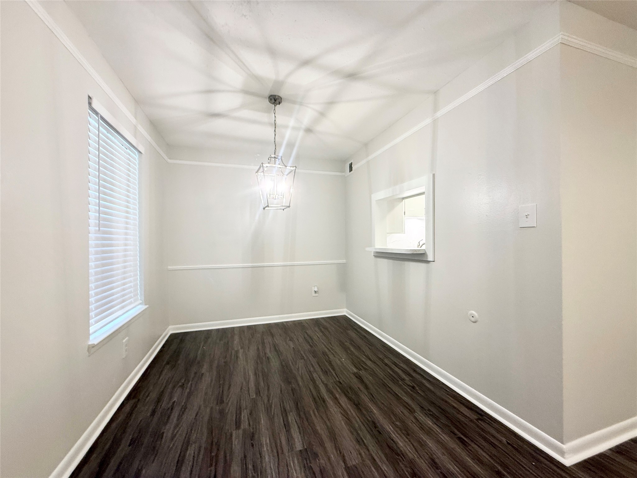 500 Willow Drive C6 Property Photo 5