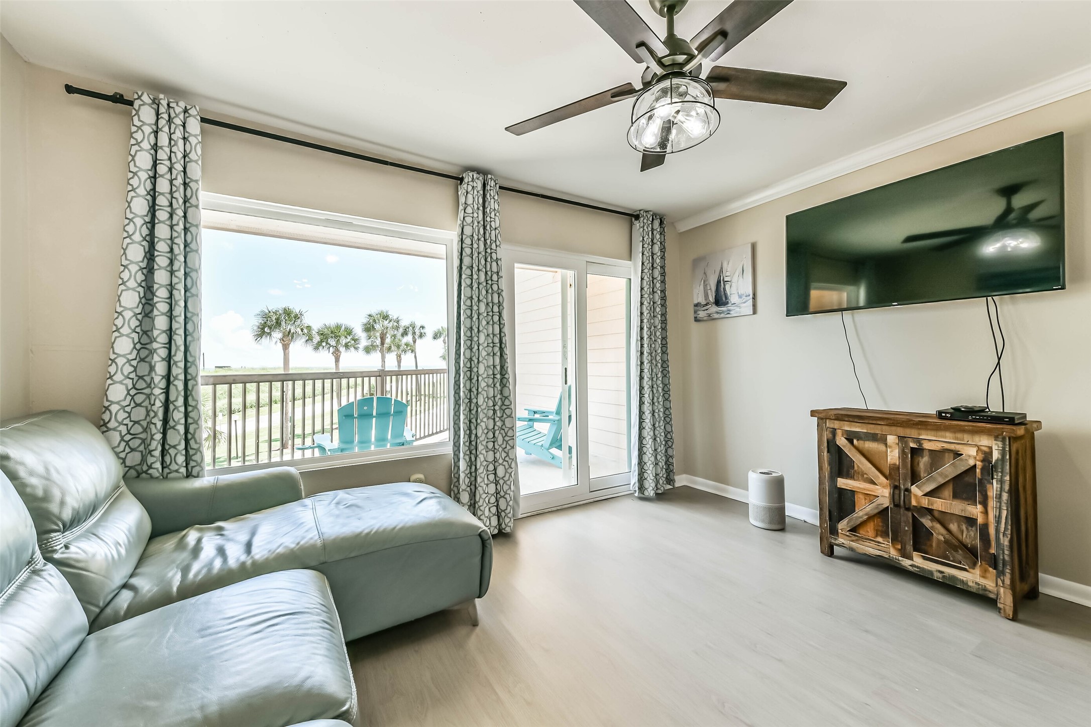 9520 Seawall Boulevard 122 Property Photo 4