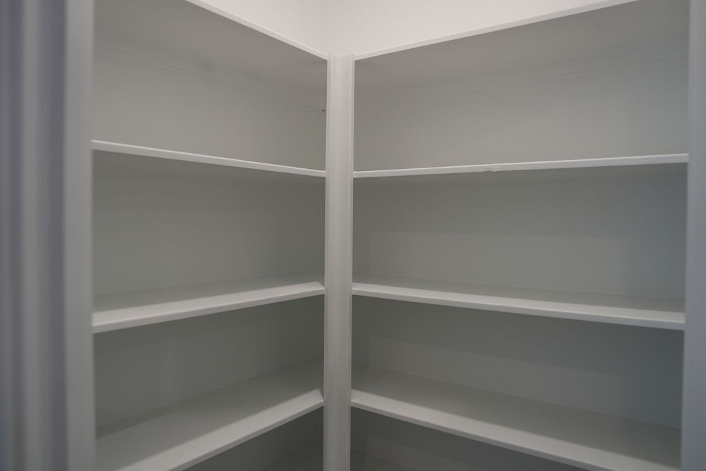 807 Stoney Point Lane Property Photo 7