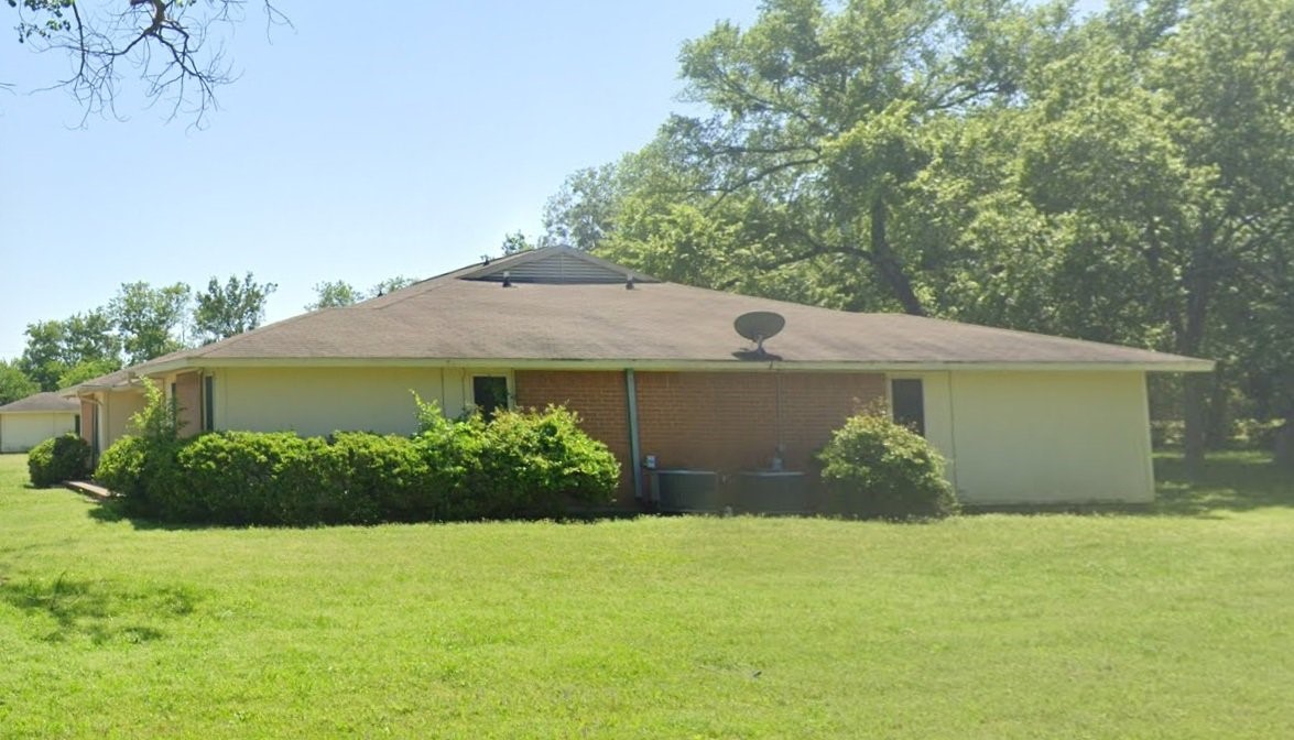 920 E Sumpter Property Photo 5