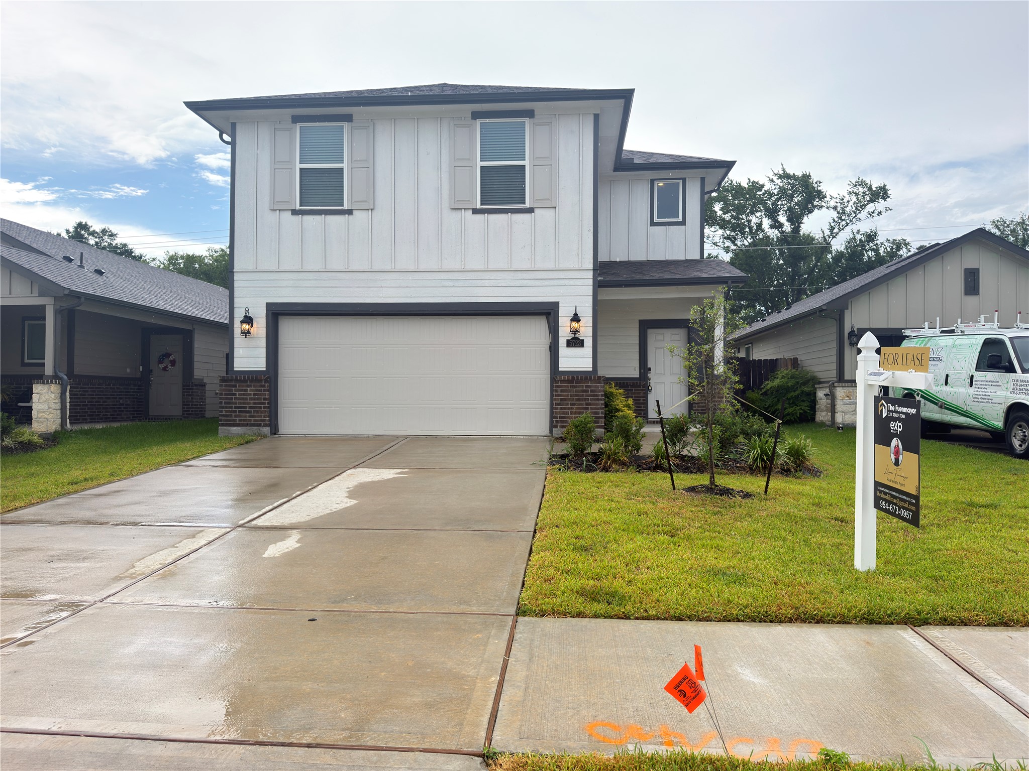 5723 Madden Lane Property Photo 1