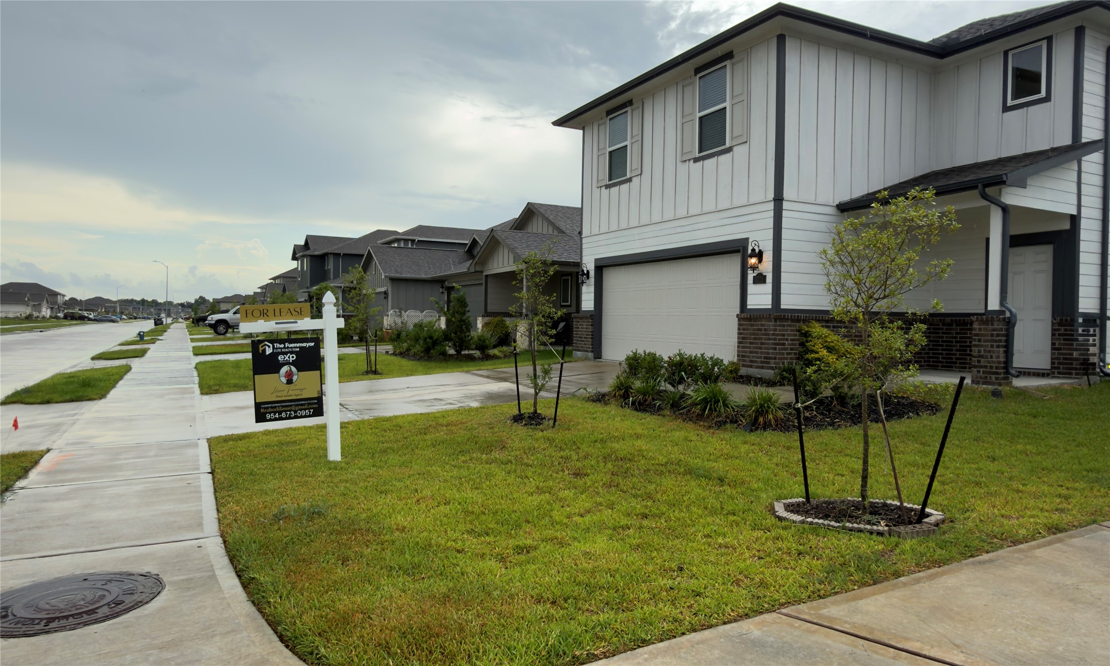 5723 Madden Lane Property Photo 3