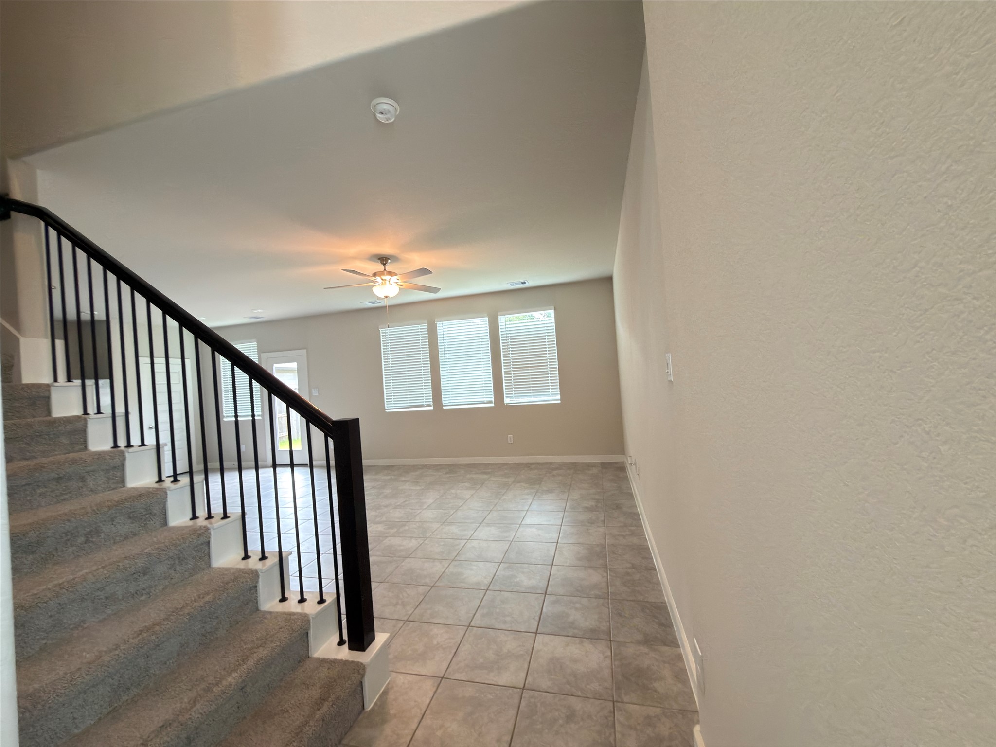 5723 Madden Lane Property Photo 5