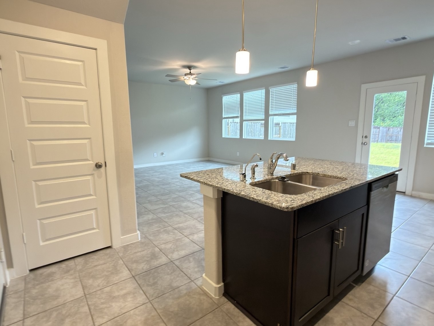 5723 Madden Lane Property Photo 8