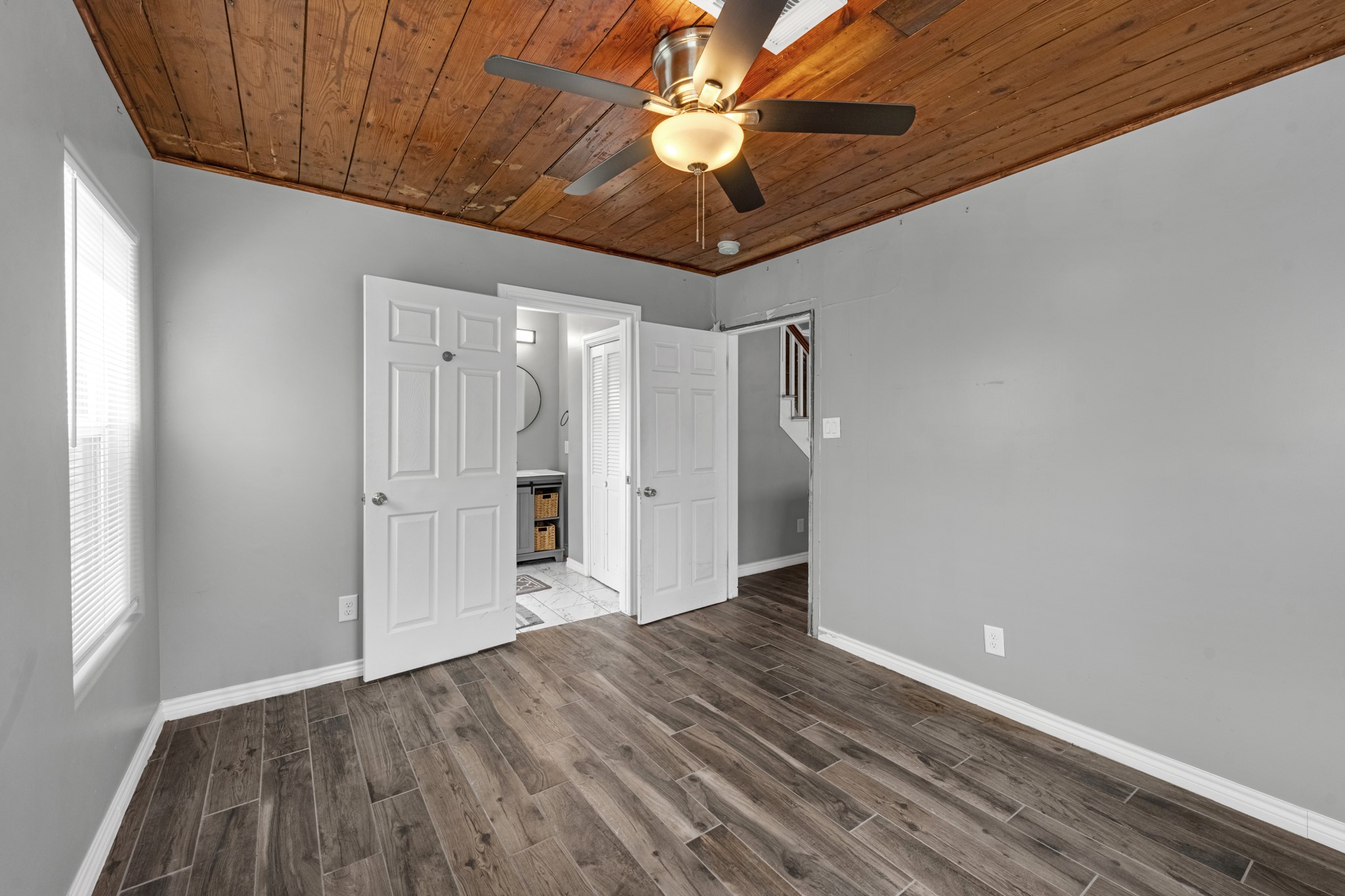 5534 Hillman Street Property Photo 8
