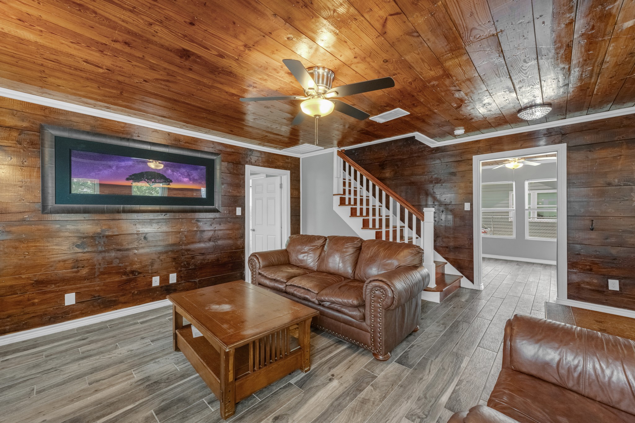 5534 Hillman Street Property Photo 9