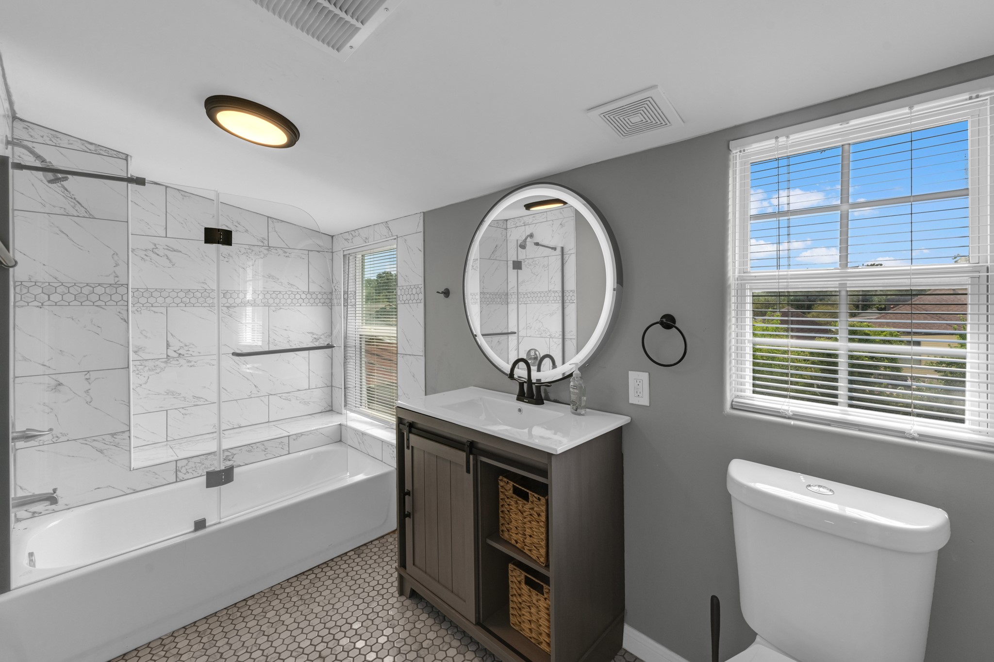 5534 Hillman Street Property Photo 11