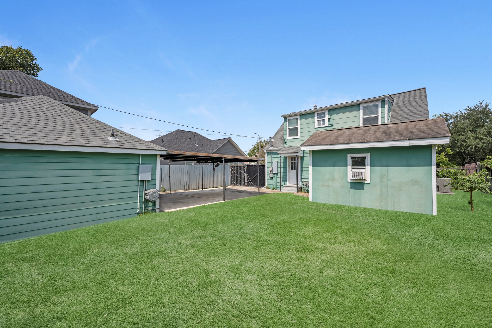 5534 Hillman Street Property Photo 18