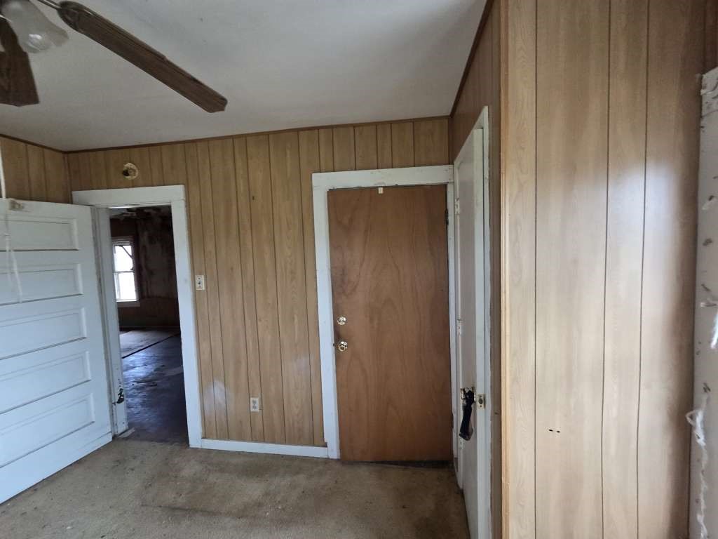 204 E Bryan Avenue Property Photo 7