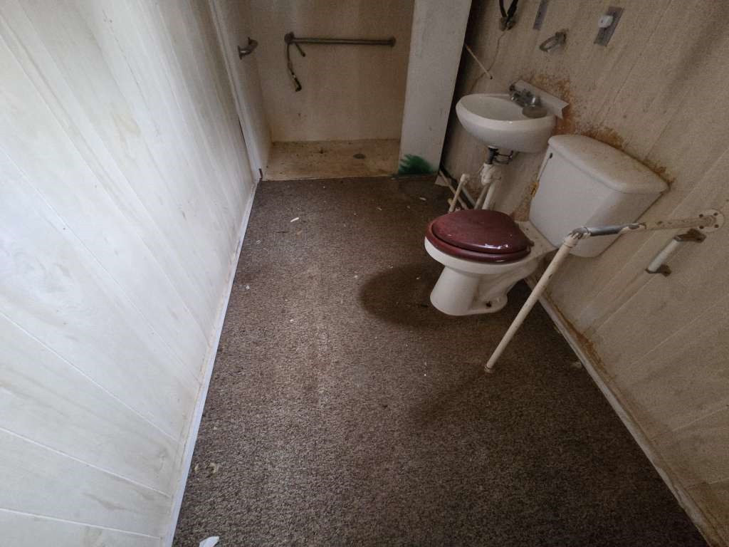204 E Bryan Avenue Property Photo 10