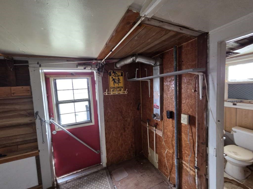 204 E Bryan Avenue Property Photo 12