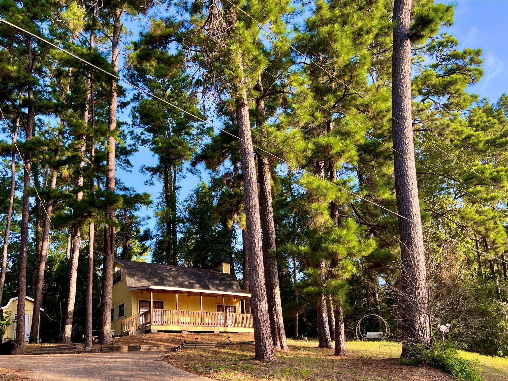 1 Hilltop Circle Property Photo 2