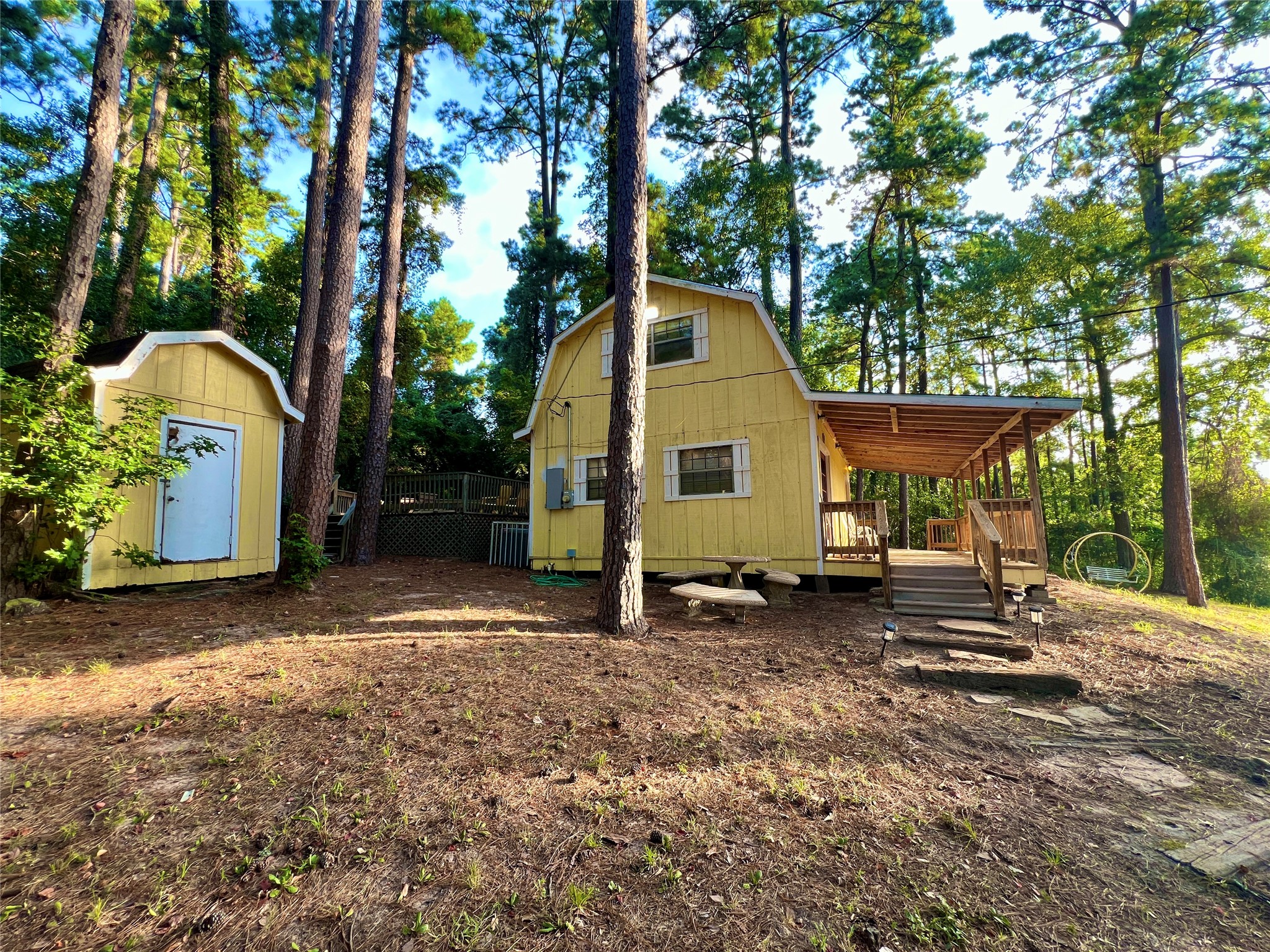1 Hilltop Circle Property Photo 6